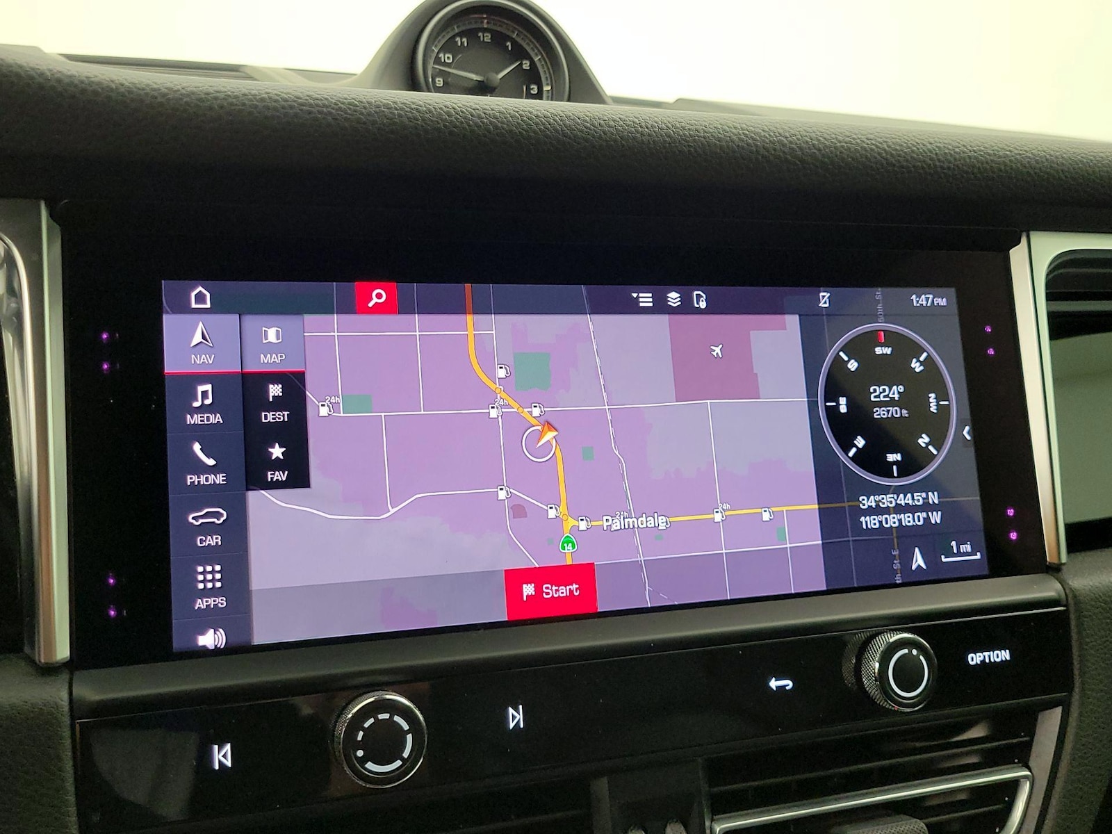 2024 Porsche Macan - Photo 15