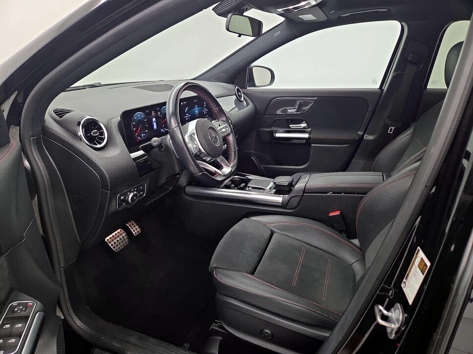 Power Seat(s) & Side Airbags