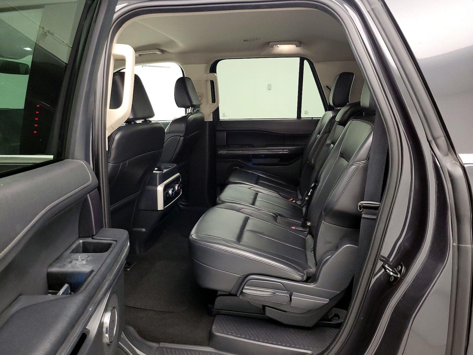Rear Air Conditioning