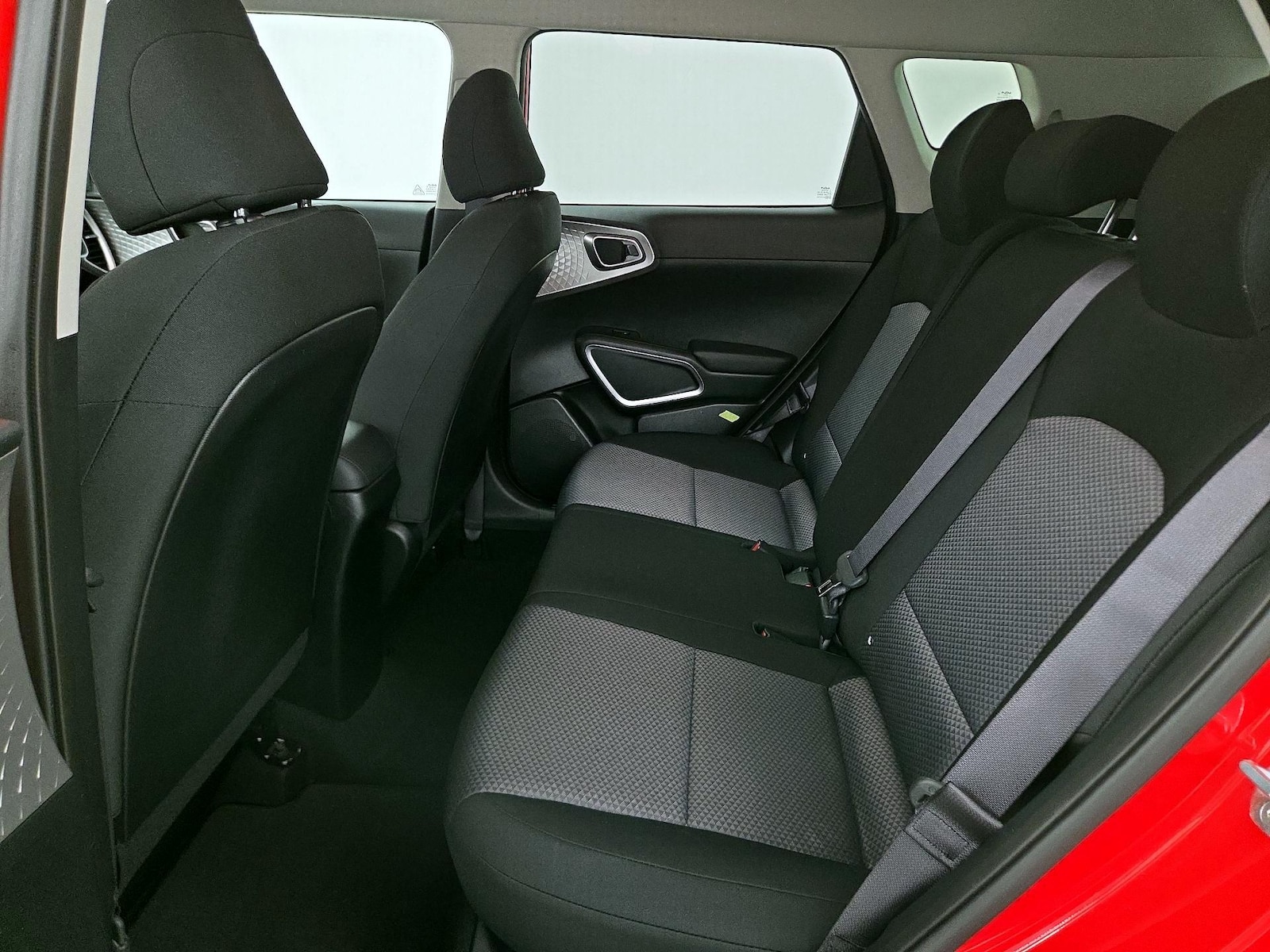 2023 Kia Soul LX - Photo 20