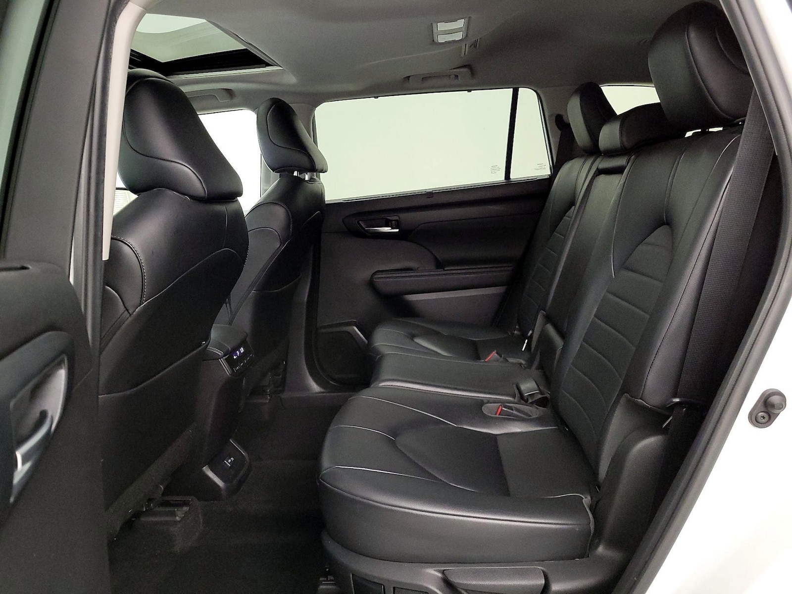 Rear Air Conditioning