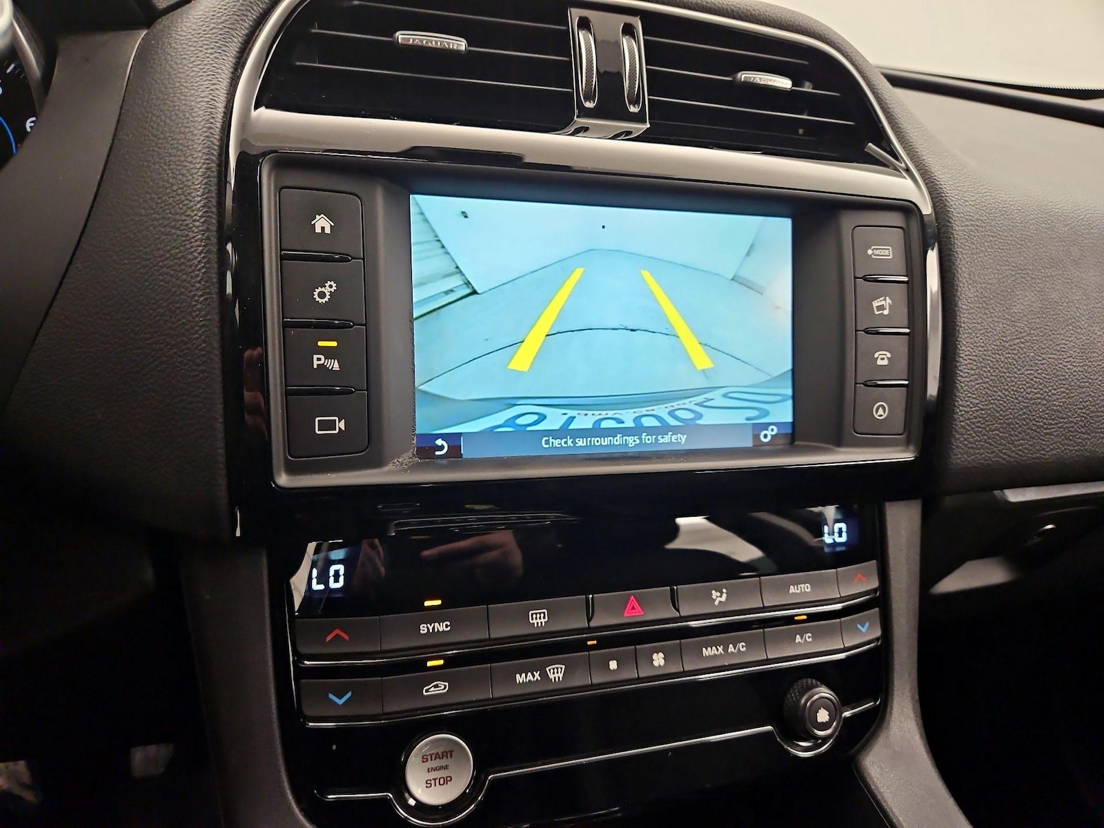 2017 Jaguar F-Pace Premium - Photo 15