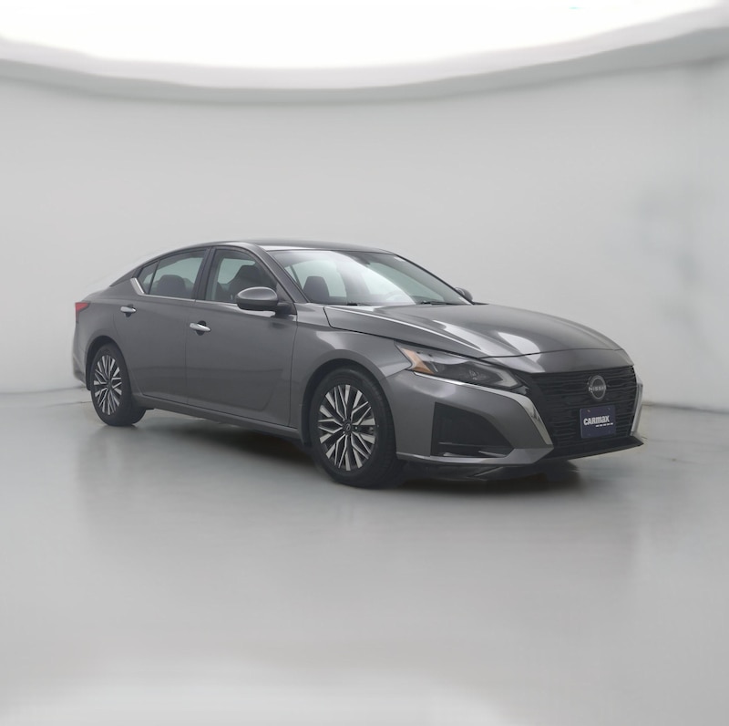 2023 Nissan Altima SV