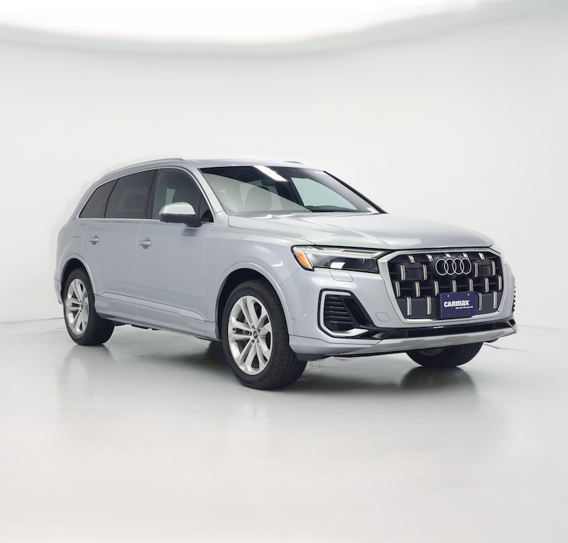 2025 Audi Q7 Premium Plus