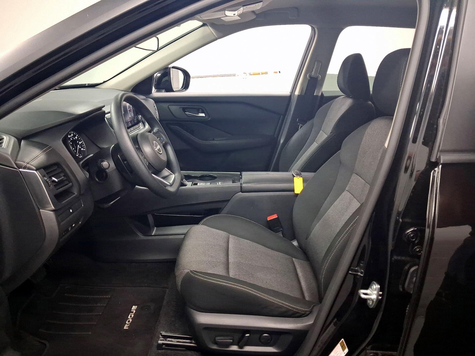 Power Seat(s) & Side Airbags