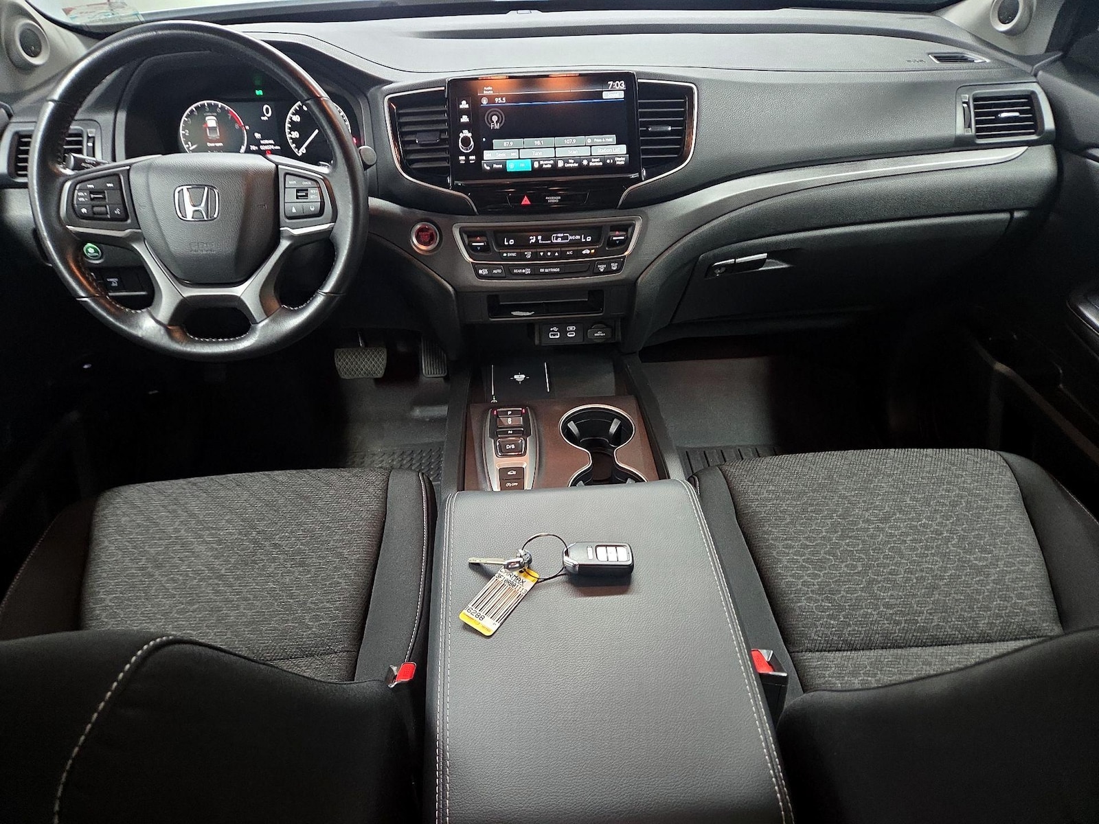 Apple CarPlay® & Android Auto™