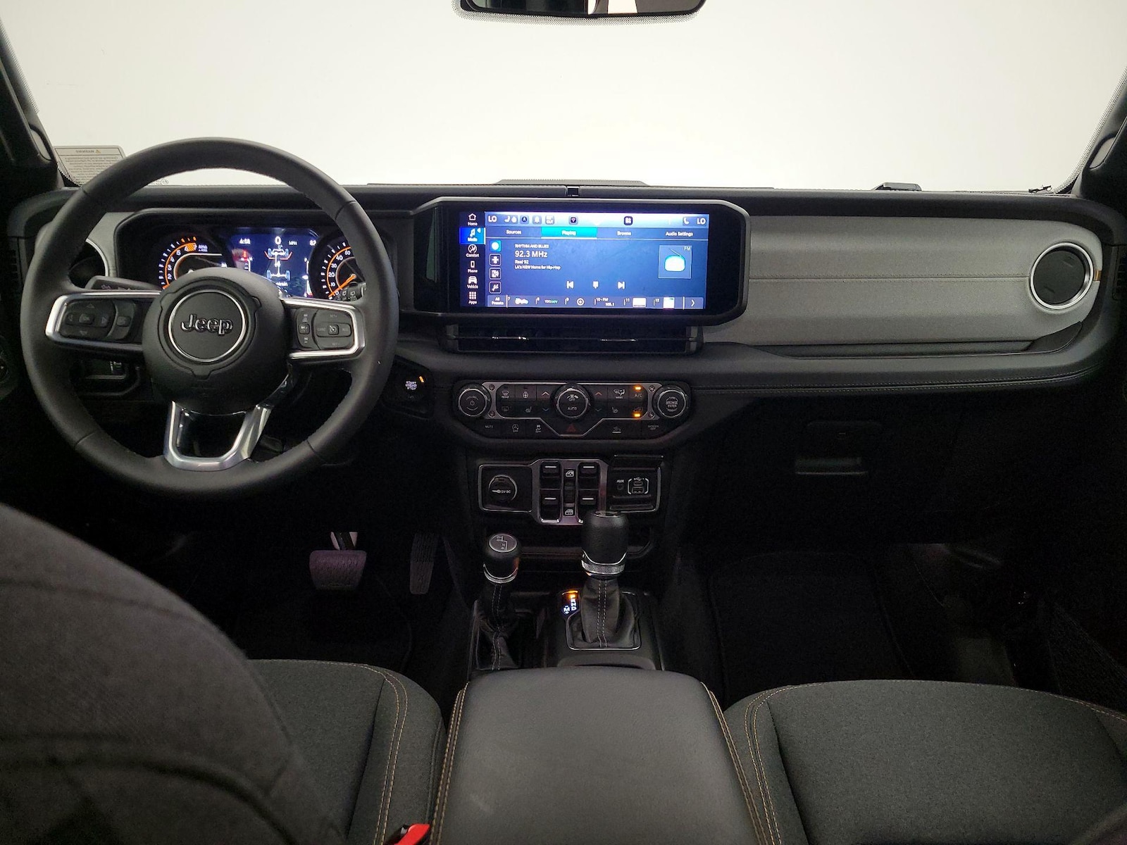 Apple CarPlay® & Android Auto™