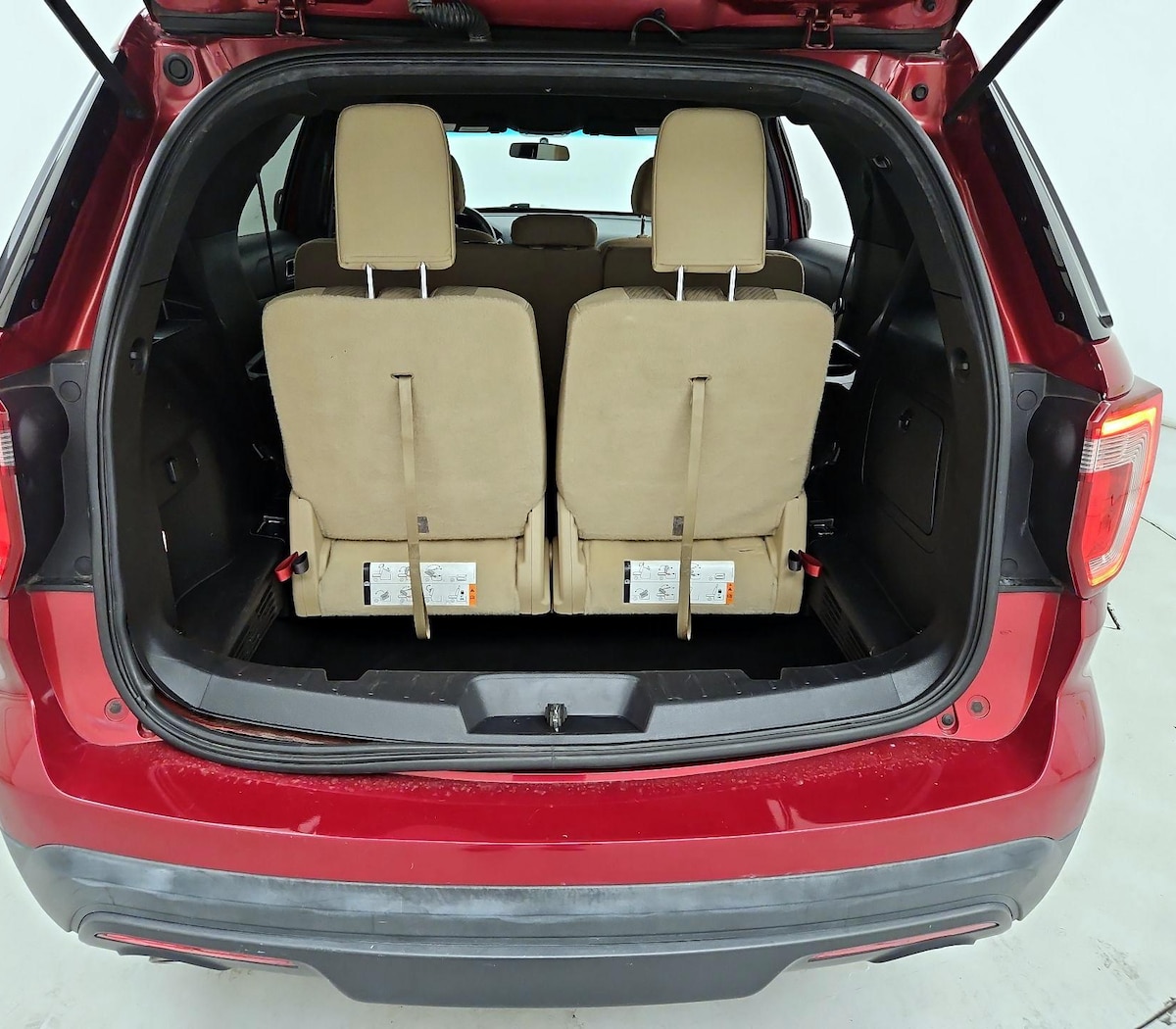 Trunk/Cargo (Seats Up)