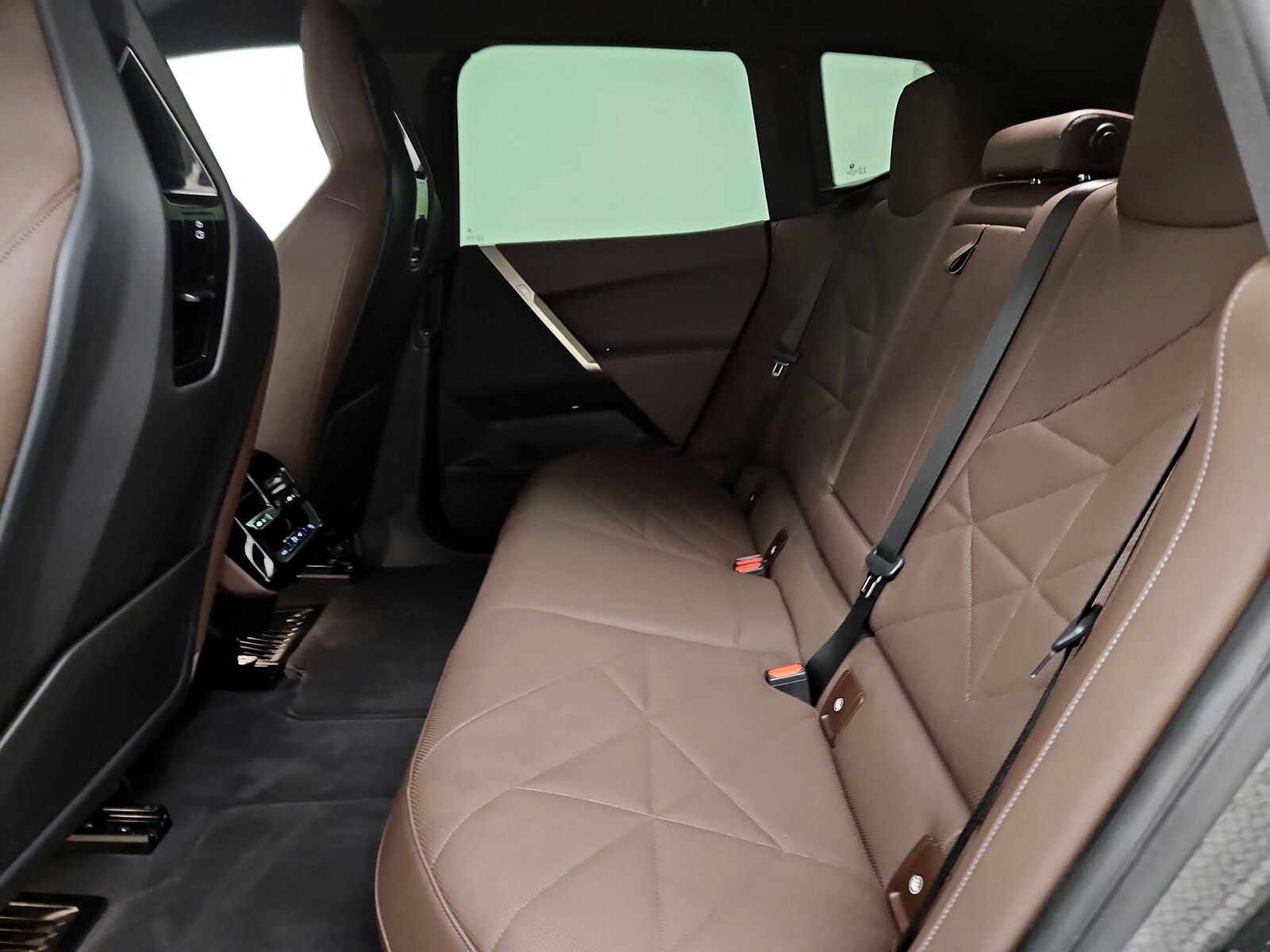 Rear Air Conditioning