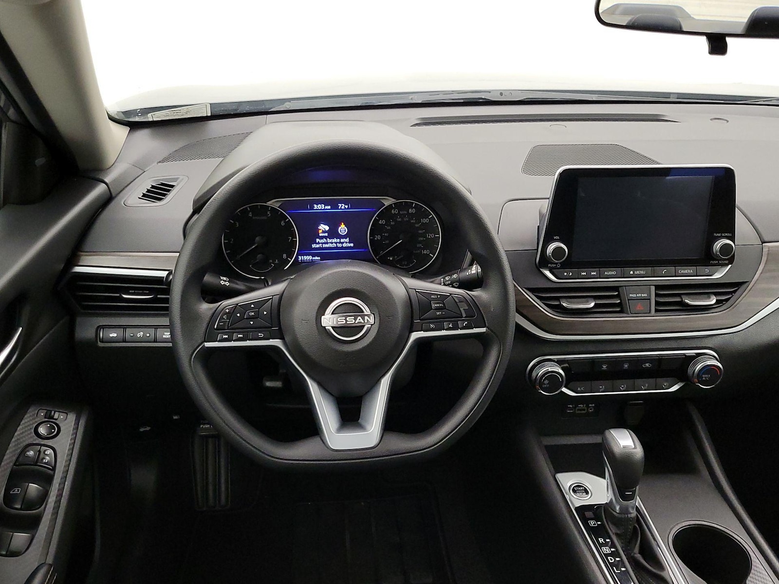 2025 Nissan Altima SV - Photo 11