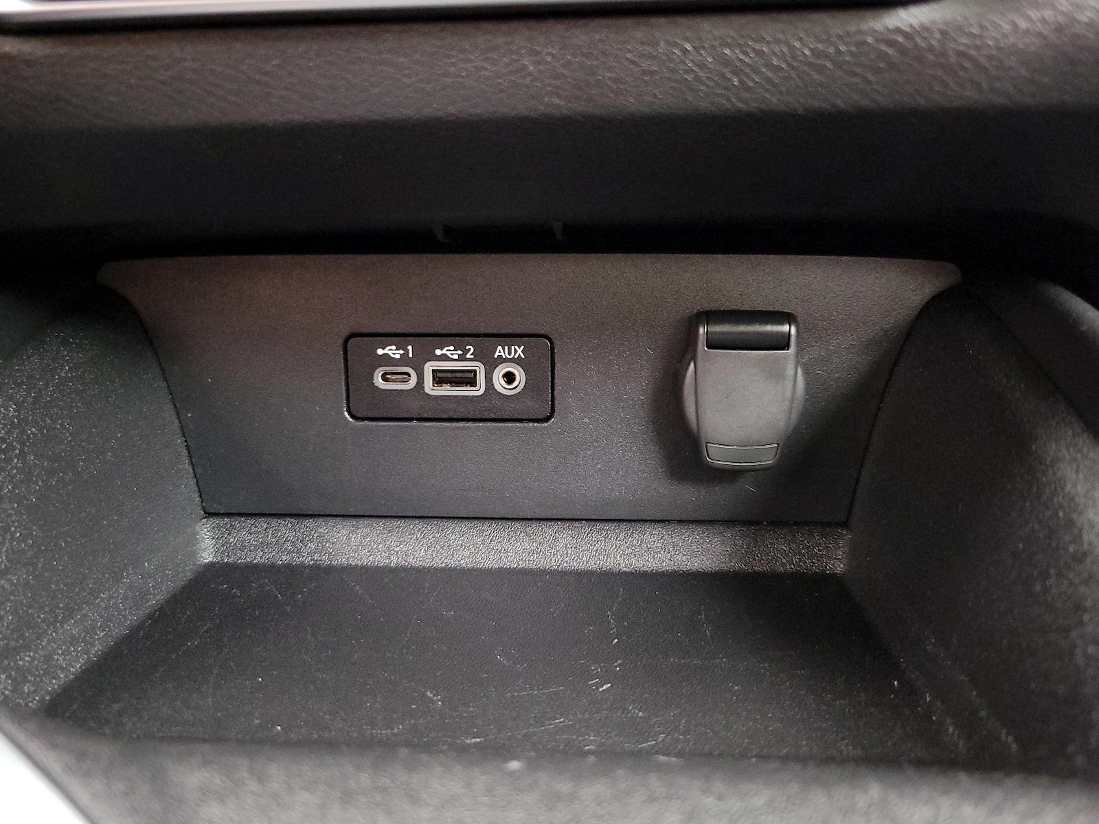 2025 Nissan Altima SV - Photo 19