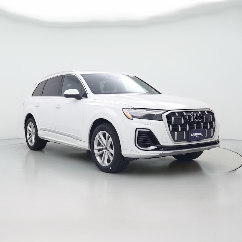 2025 Audi Q7 Premium Plus