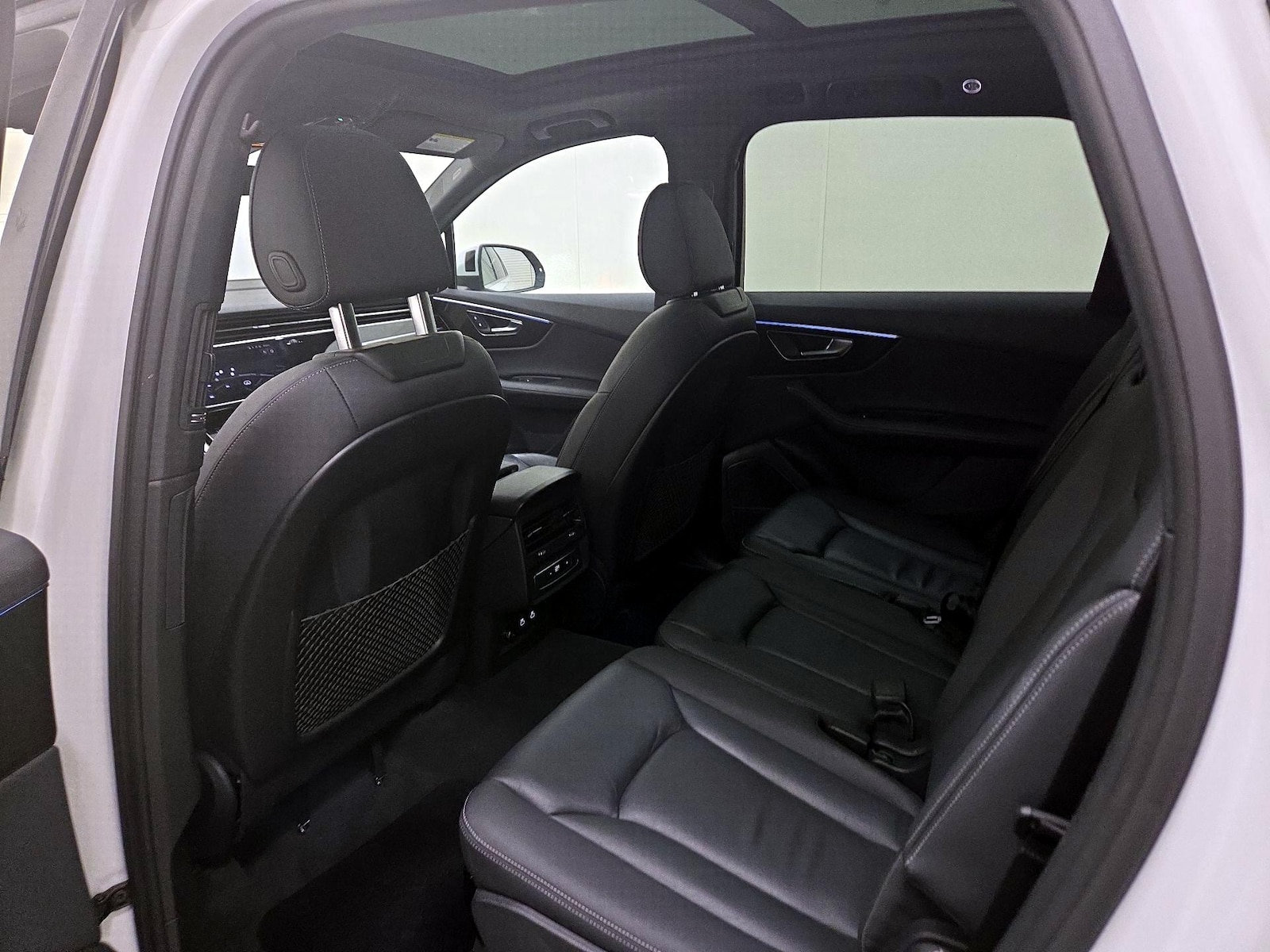 Rear Air Conditioning