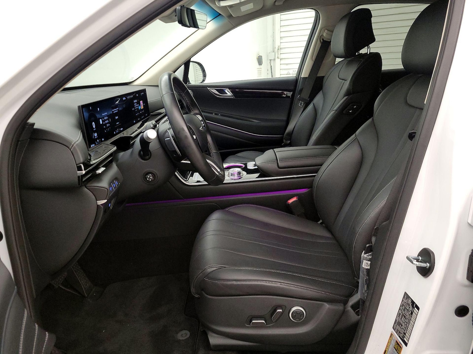 2026 GENESIS GV80 Standard - Photo 12