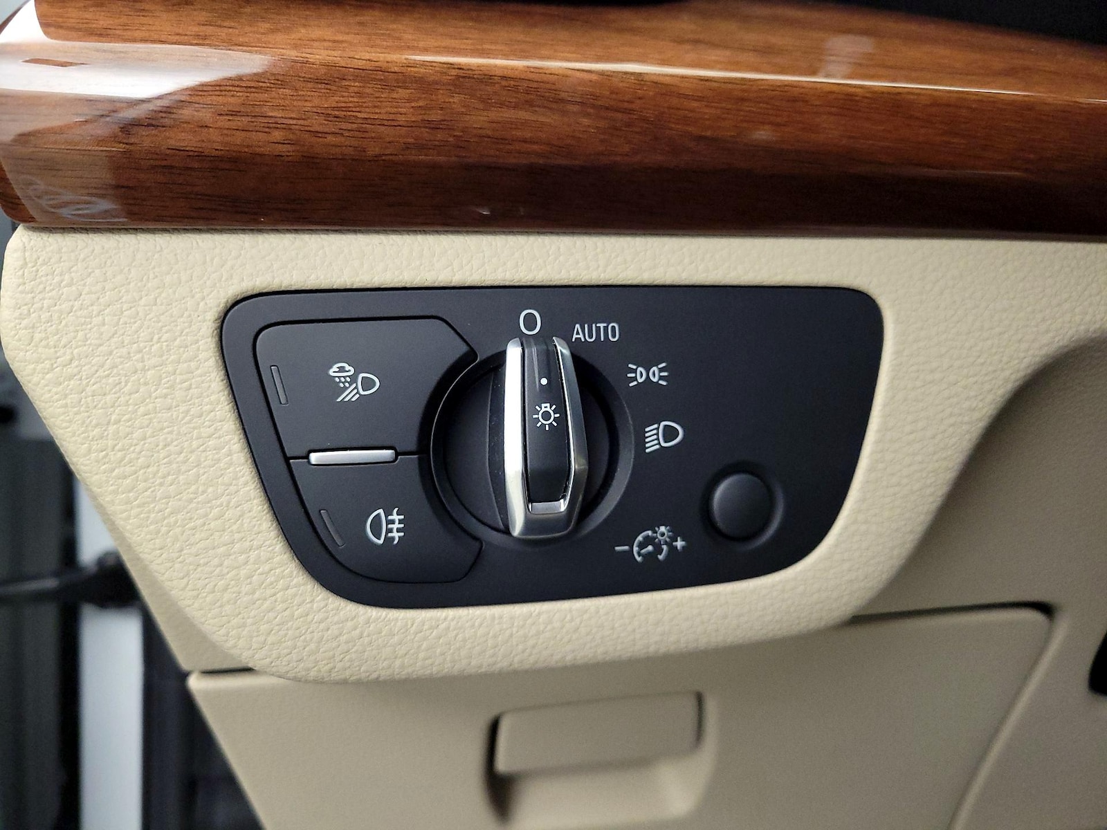2023 Audi Q5 Premium Plus - Photo 14