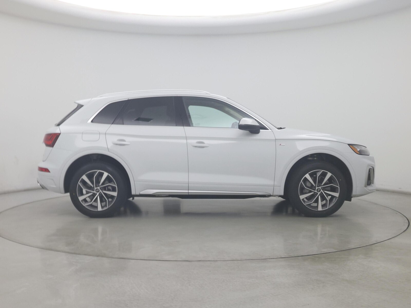 2023 Audi Q5 Premium Plus - Photo 8