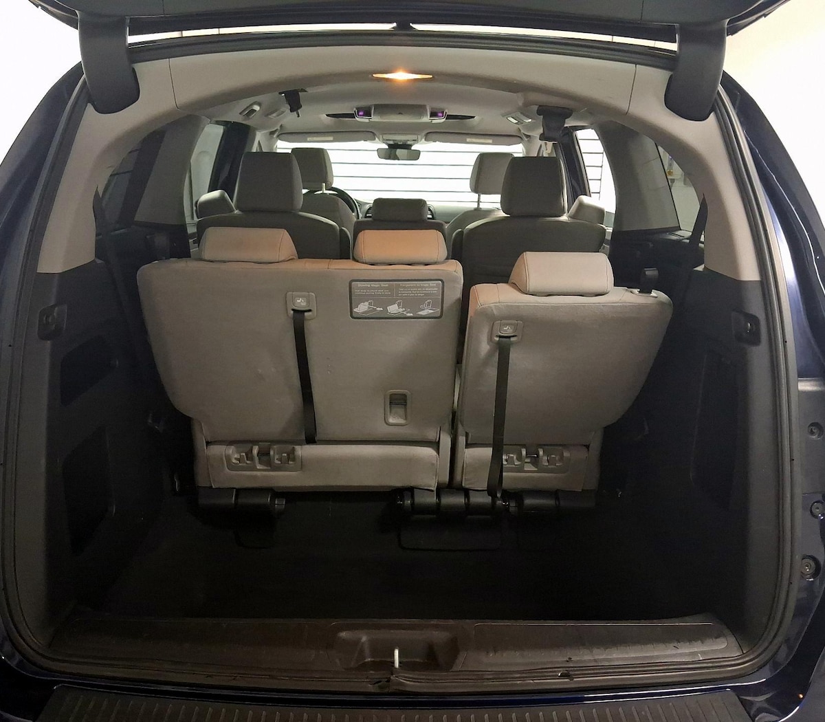 Trunk/Cargo (Seats Up)