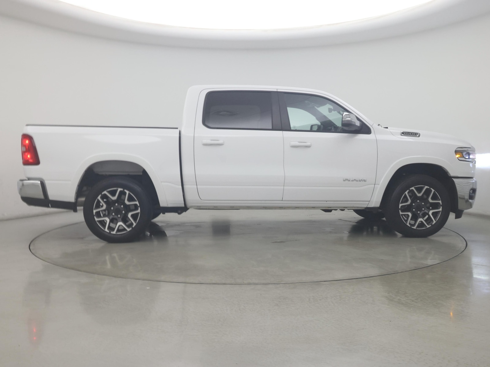 2026 RAM Ram 1500 Pickup Laramie - Photo 8