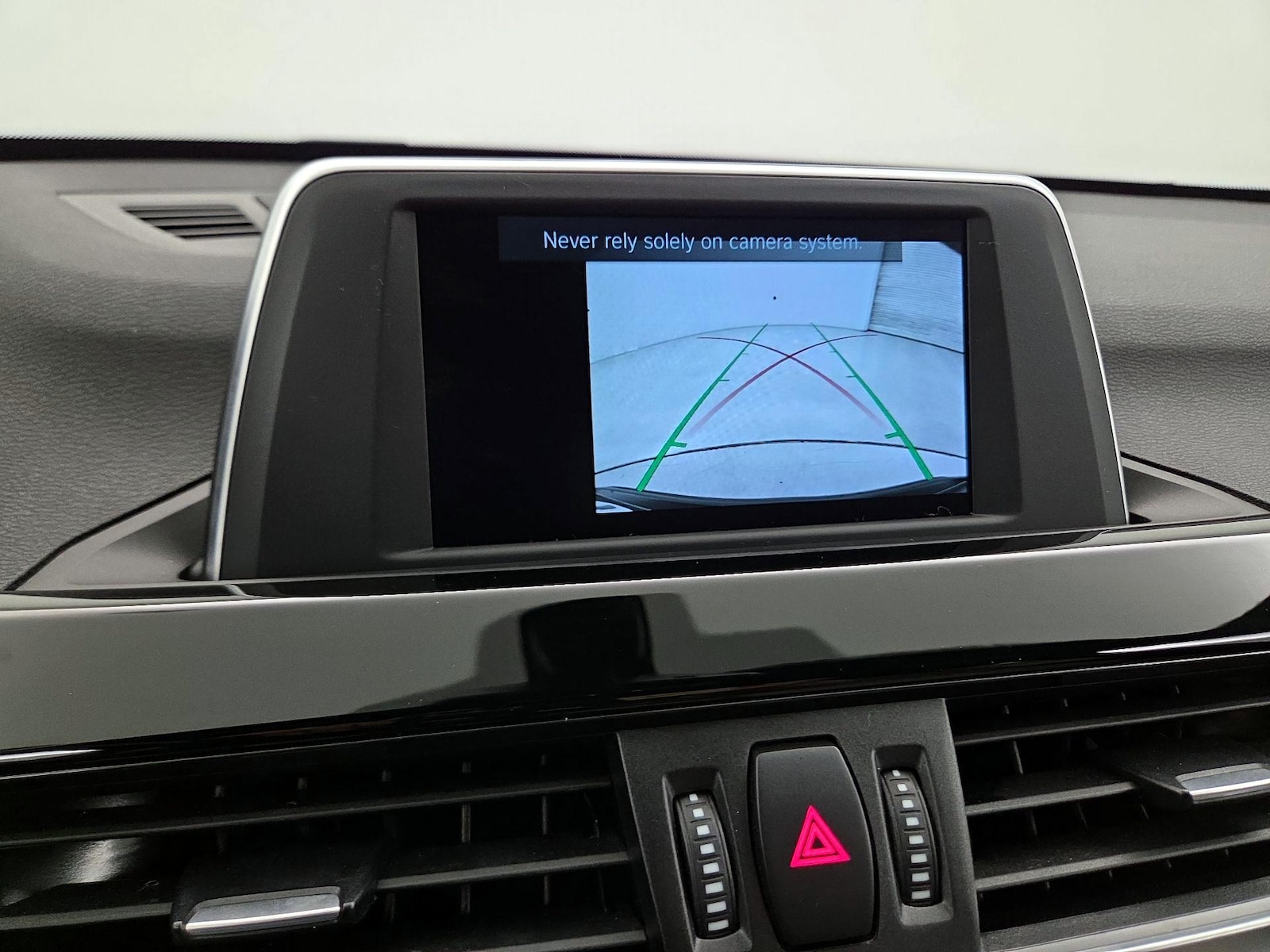 2018 BMW X1 28i - Photo 15