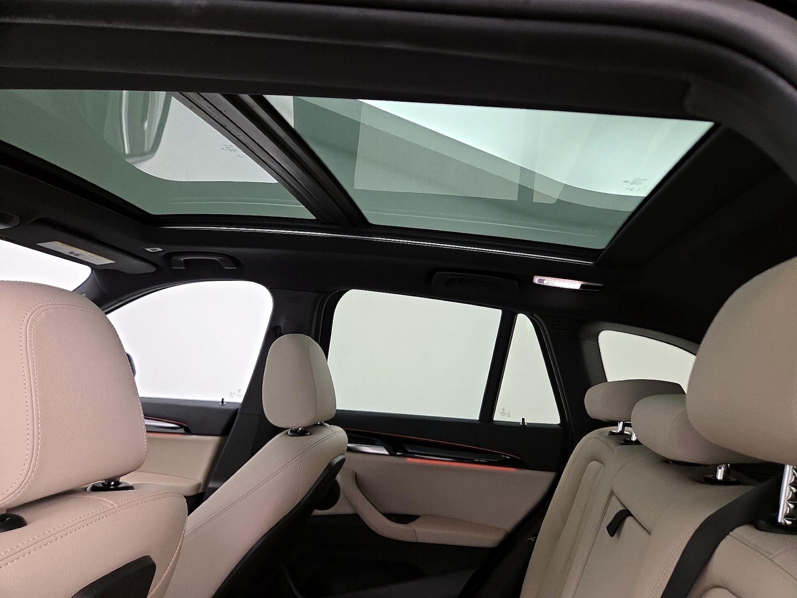 2018 BMW X1 28i - Photo 24
