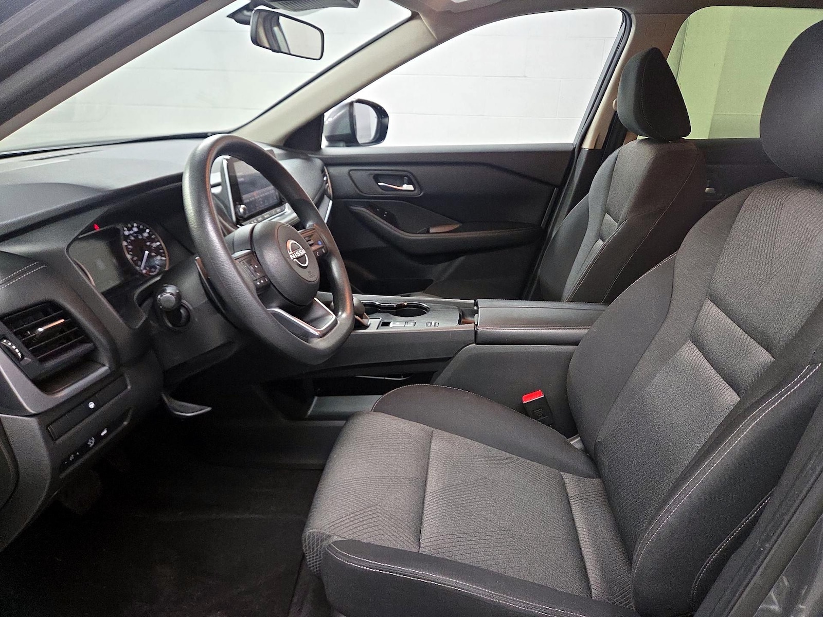 Power Seat(s) & Side Airbags