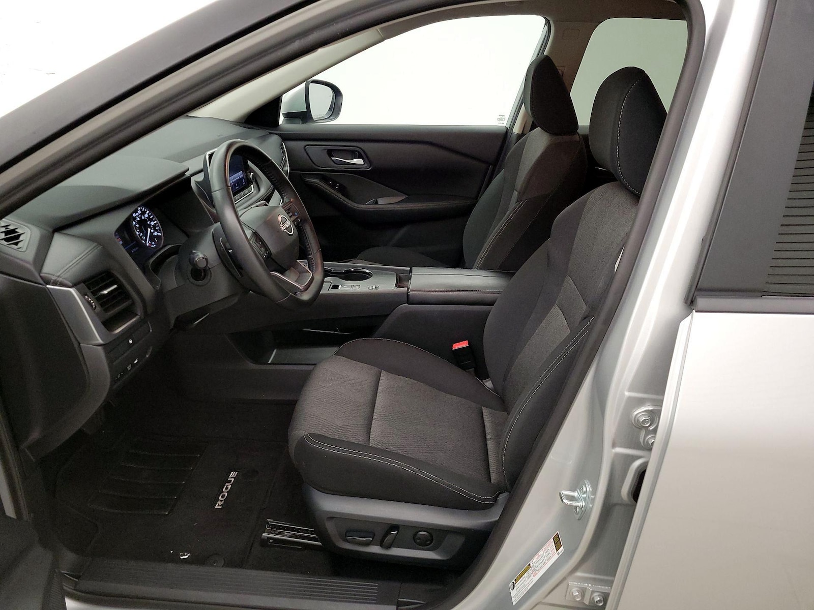 Power Seat(s) & Side Airbags