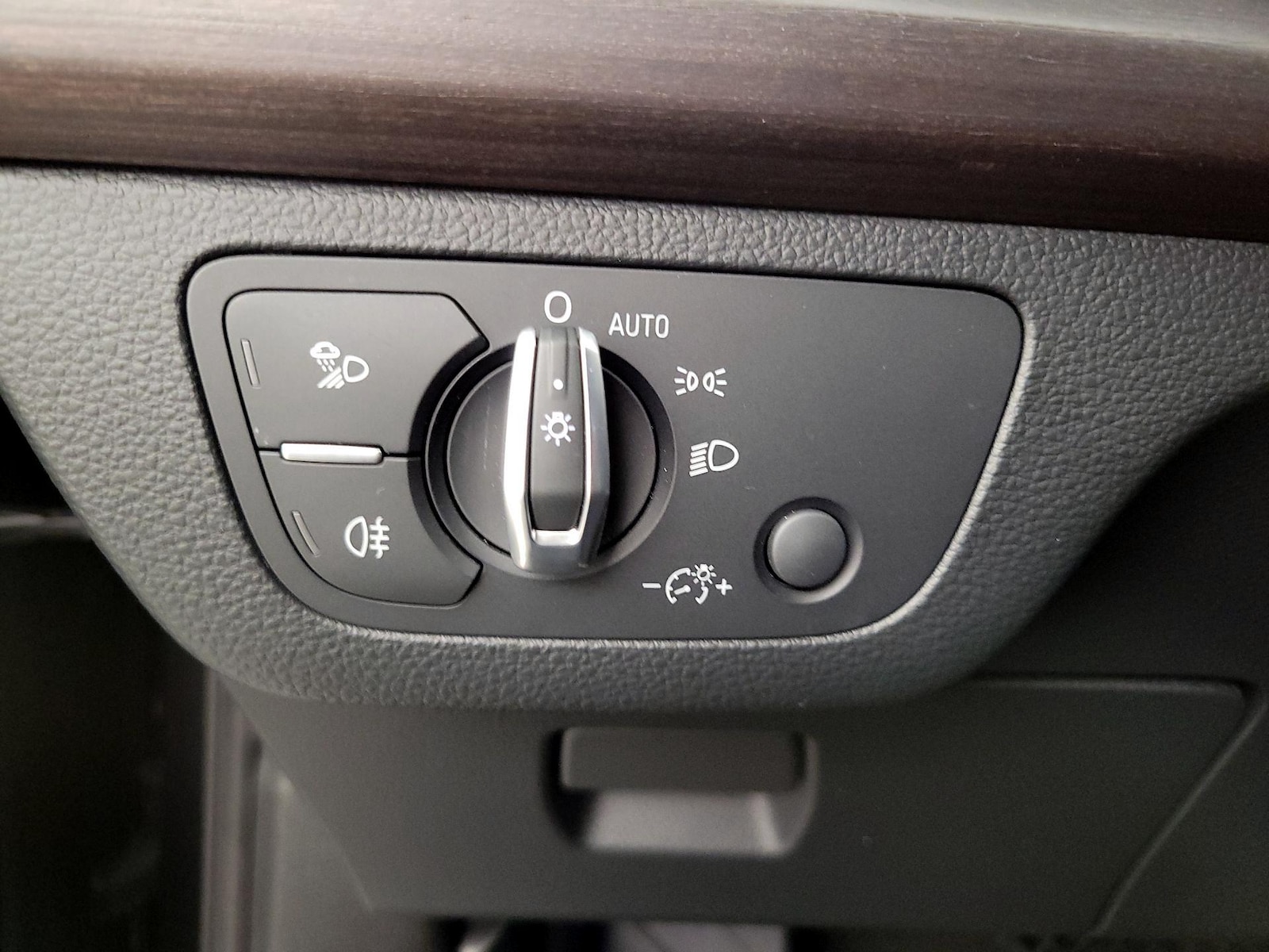 2023 Audi Q5 Premium Plus - Photo 14