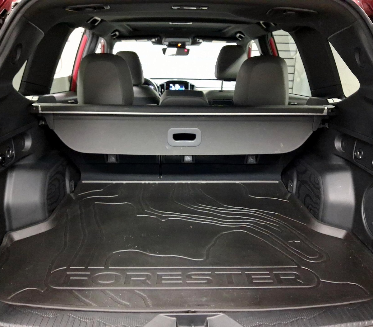 Trunk/Cargo (Seats Up)