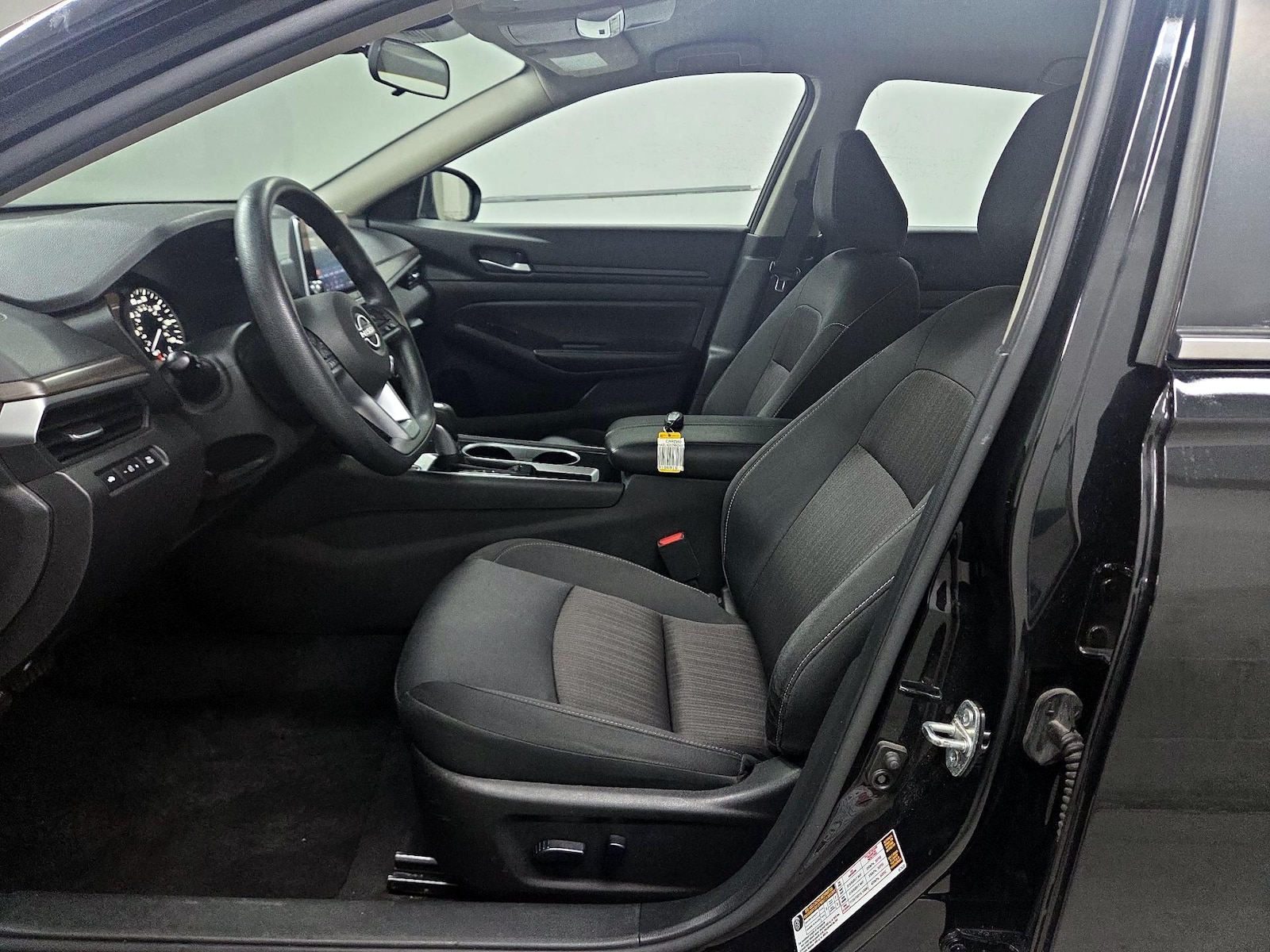Power Seat(s) & Side Airbags