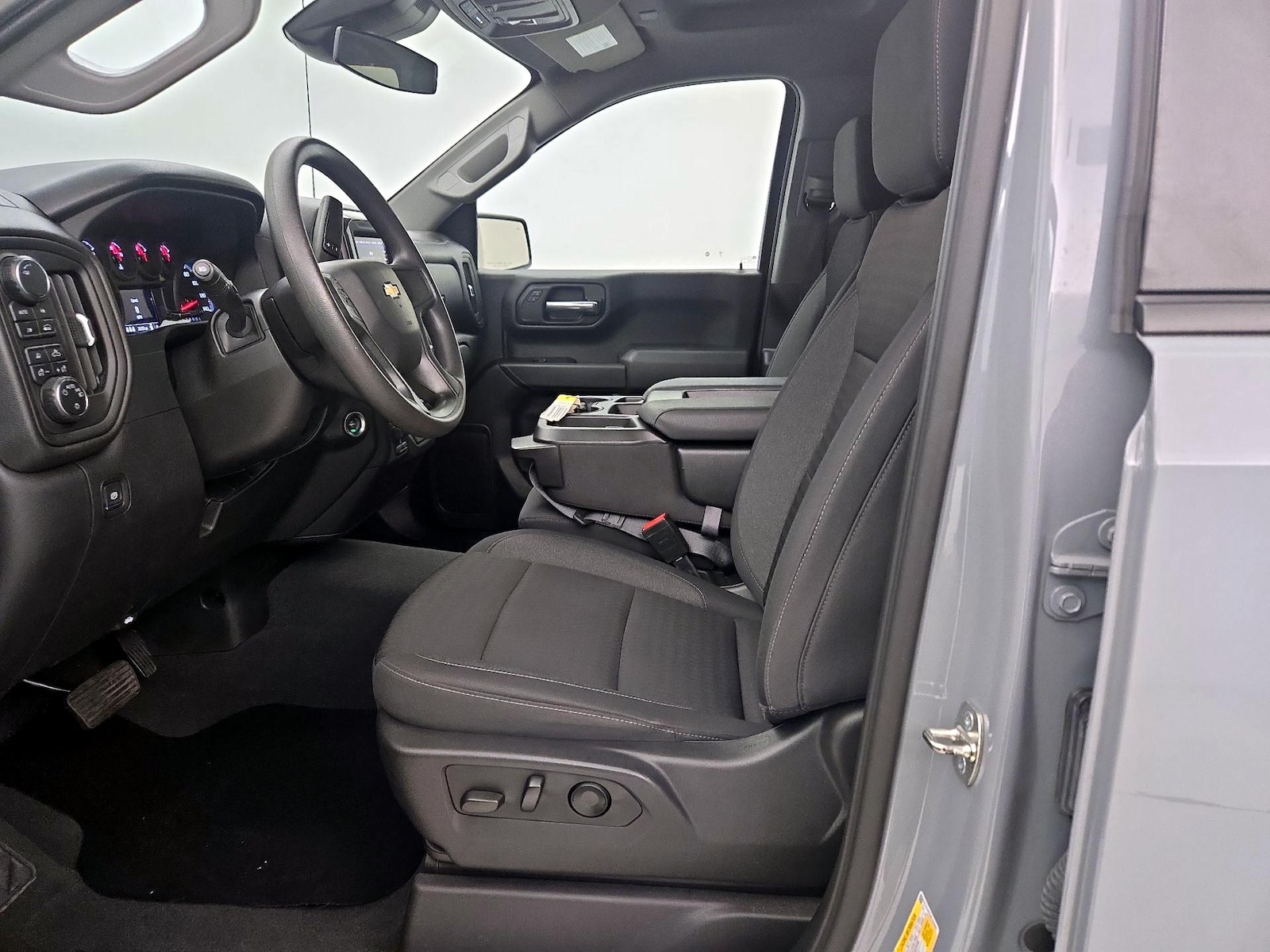 Power Seat(s) & Side Airbags