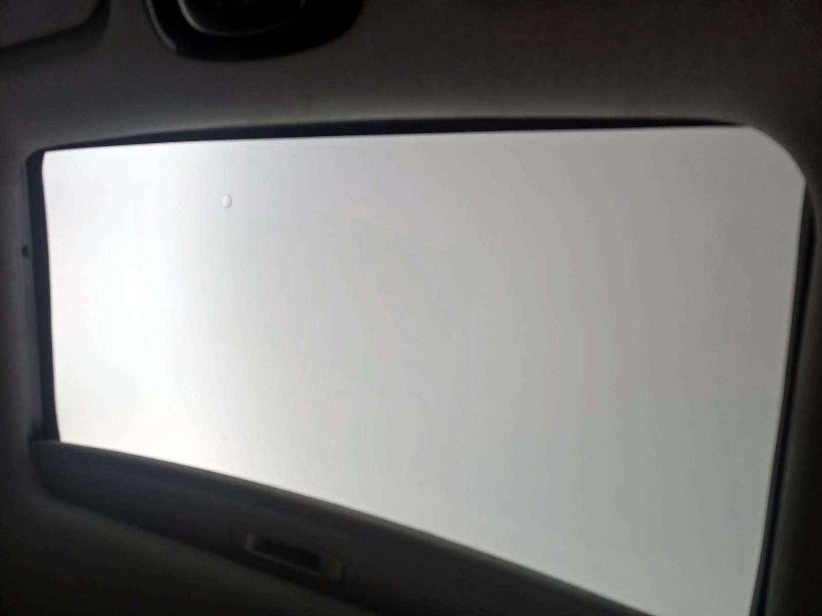 Sunroof(s) & Skylight(s)