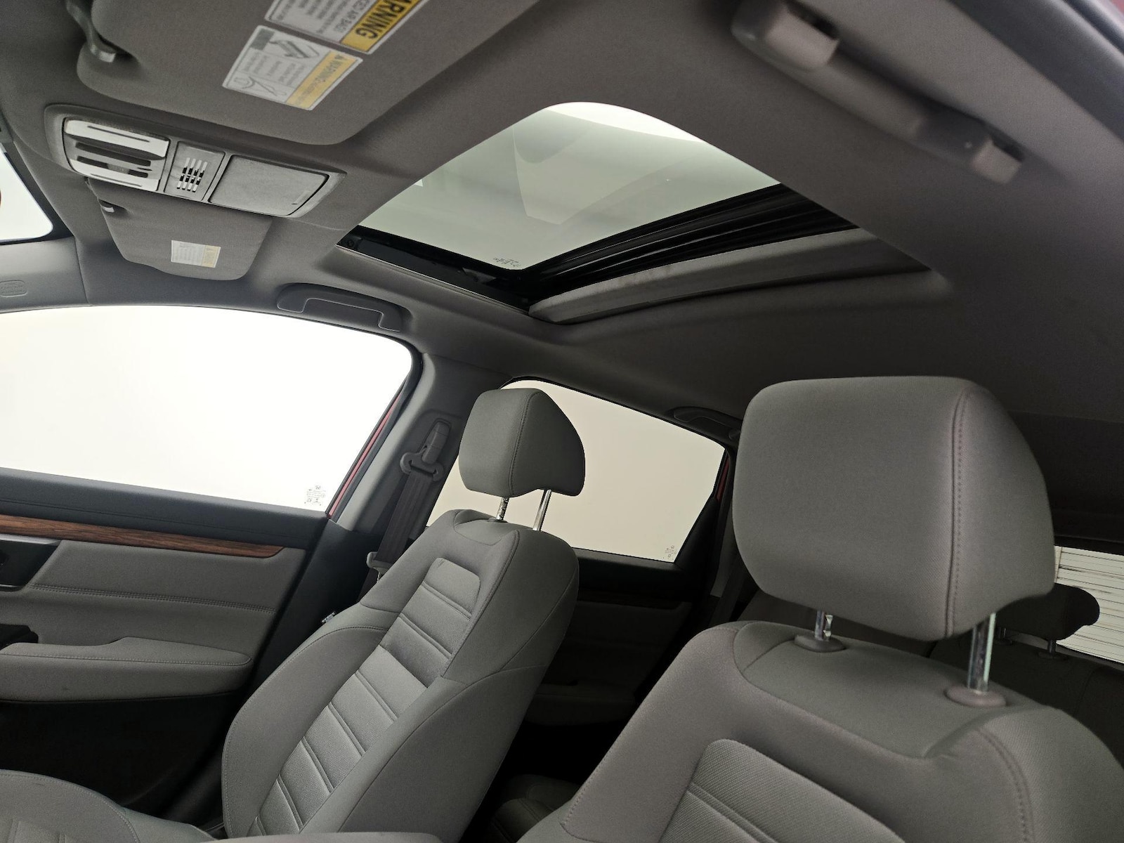 Sunroof(s) & Overhead Airbags