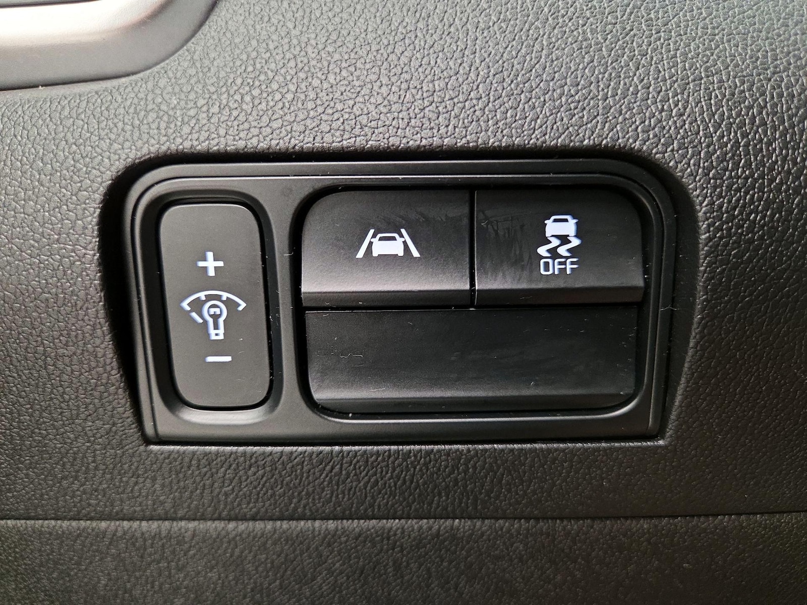 2021 Kia Sorento S - Photo 14
