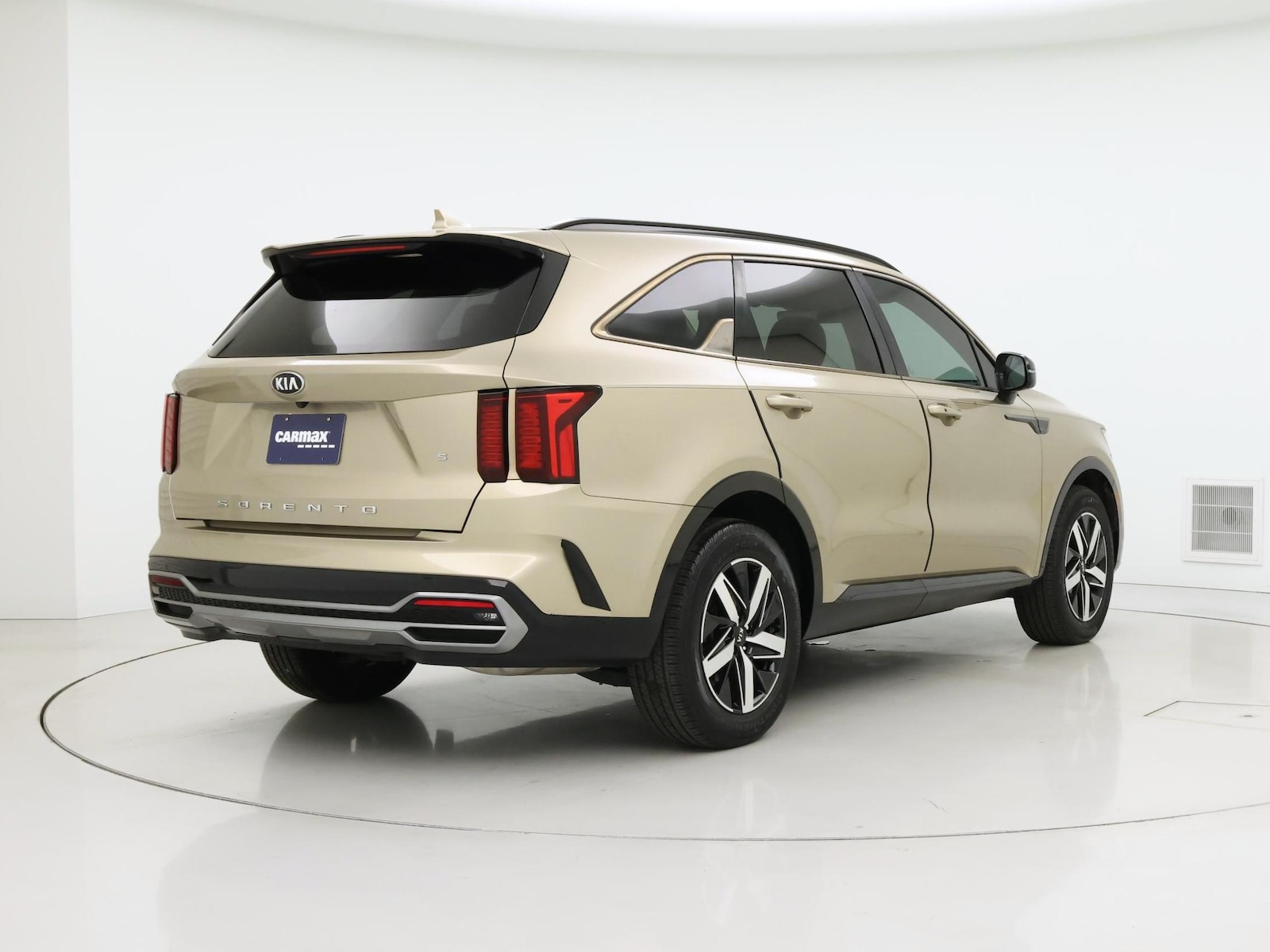 2021 Kia Sorento S - Photo 9