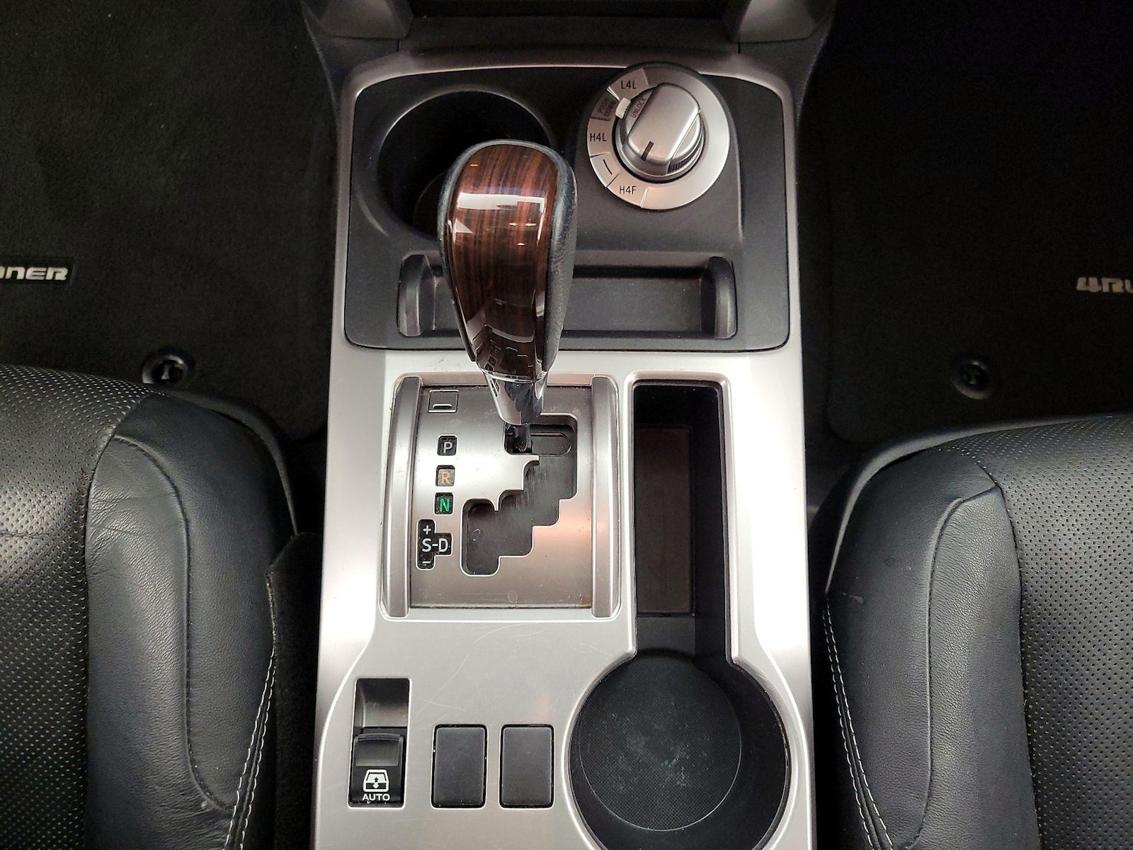 2021 Toyota 4Runner Limited - Photo 19