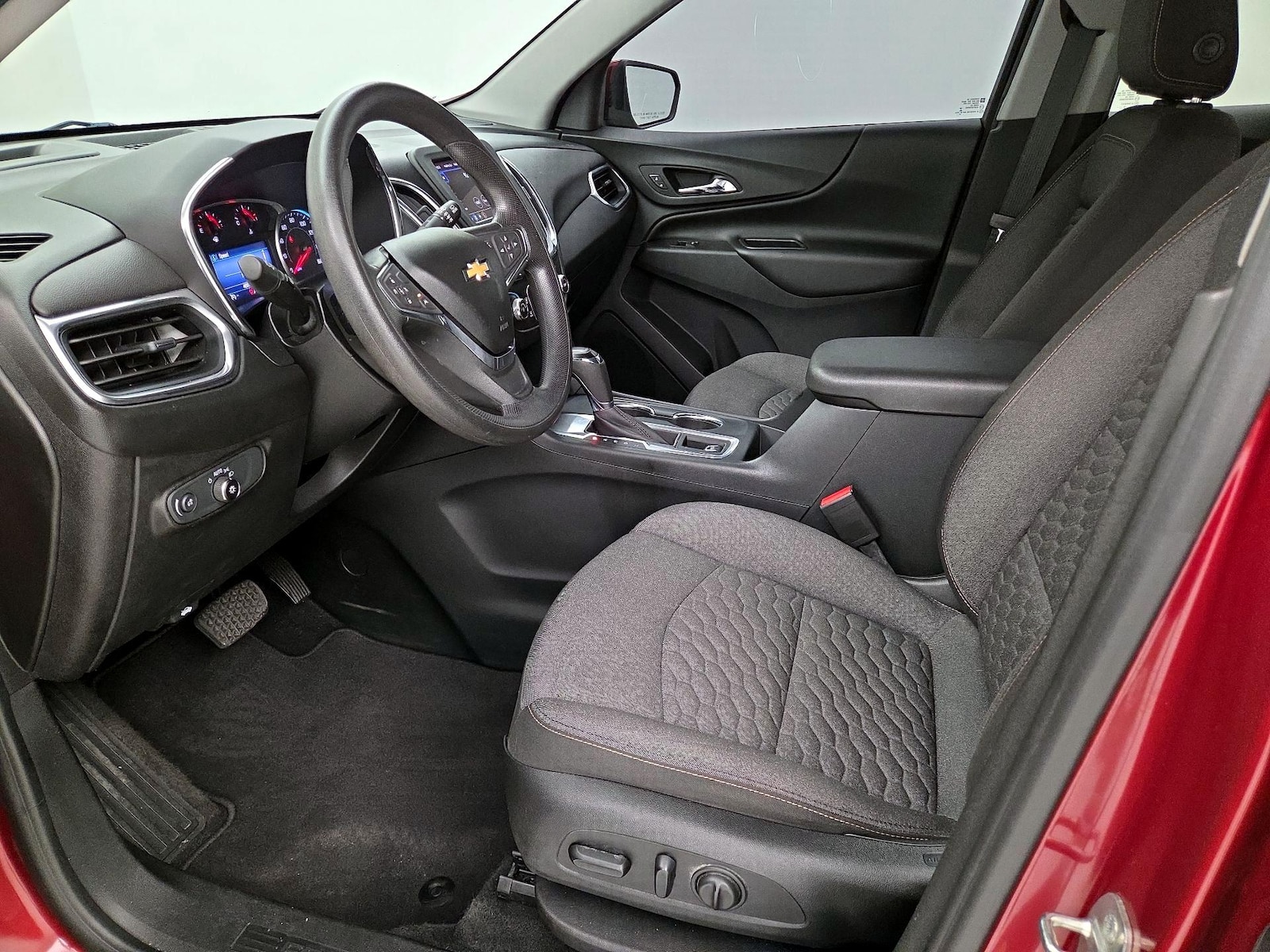 Power Seat(s) & Side Airbags