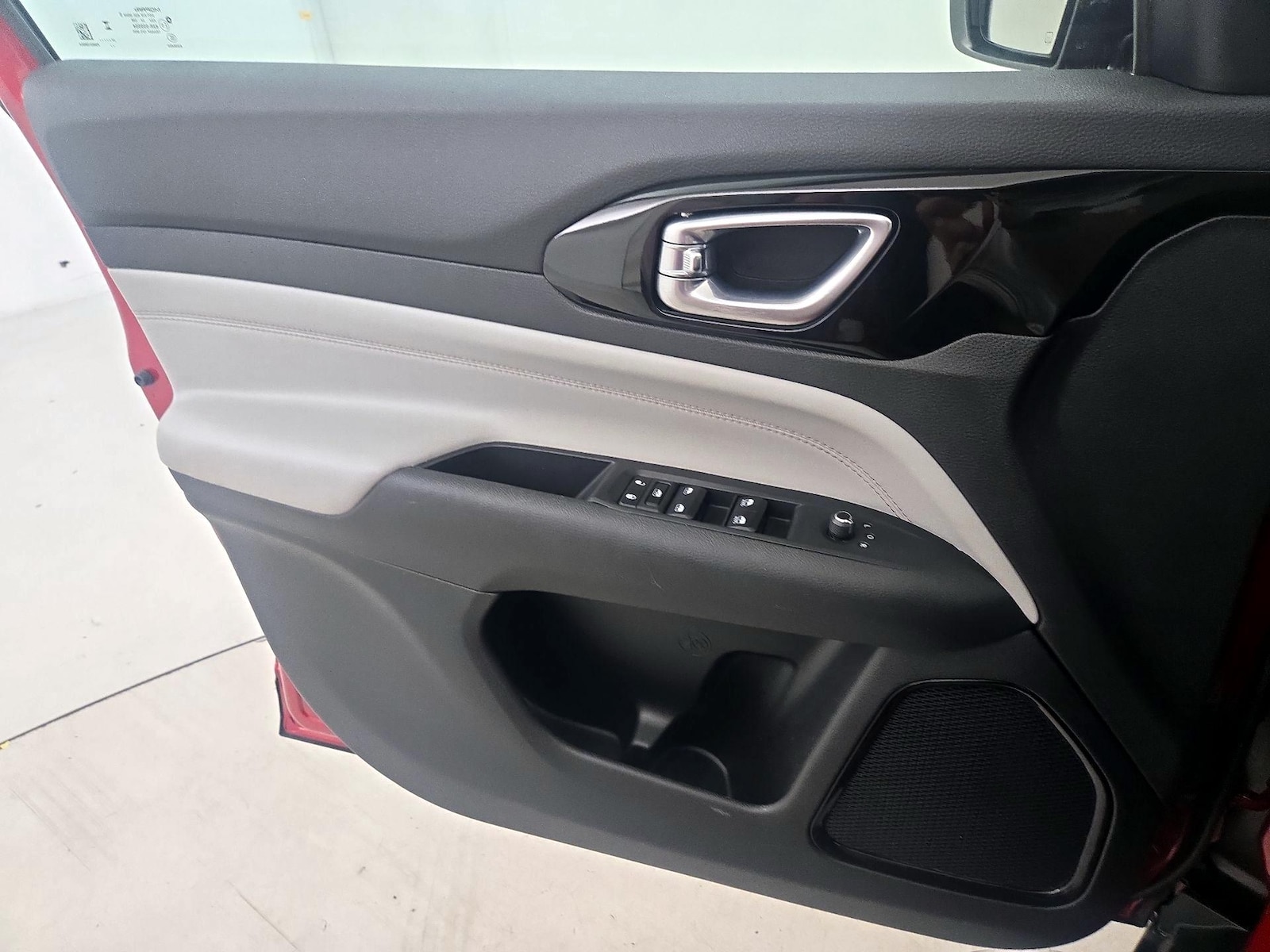 2025 Jeep Compass Limited - Photo 13
