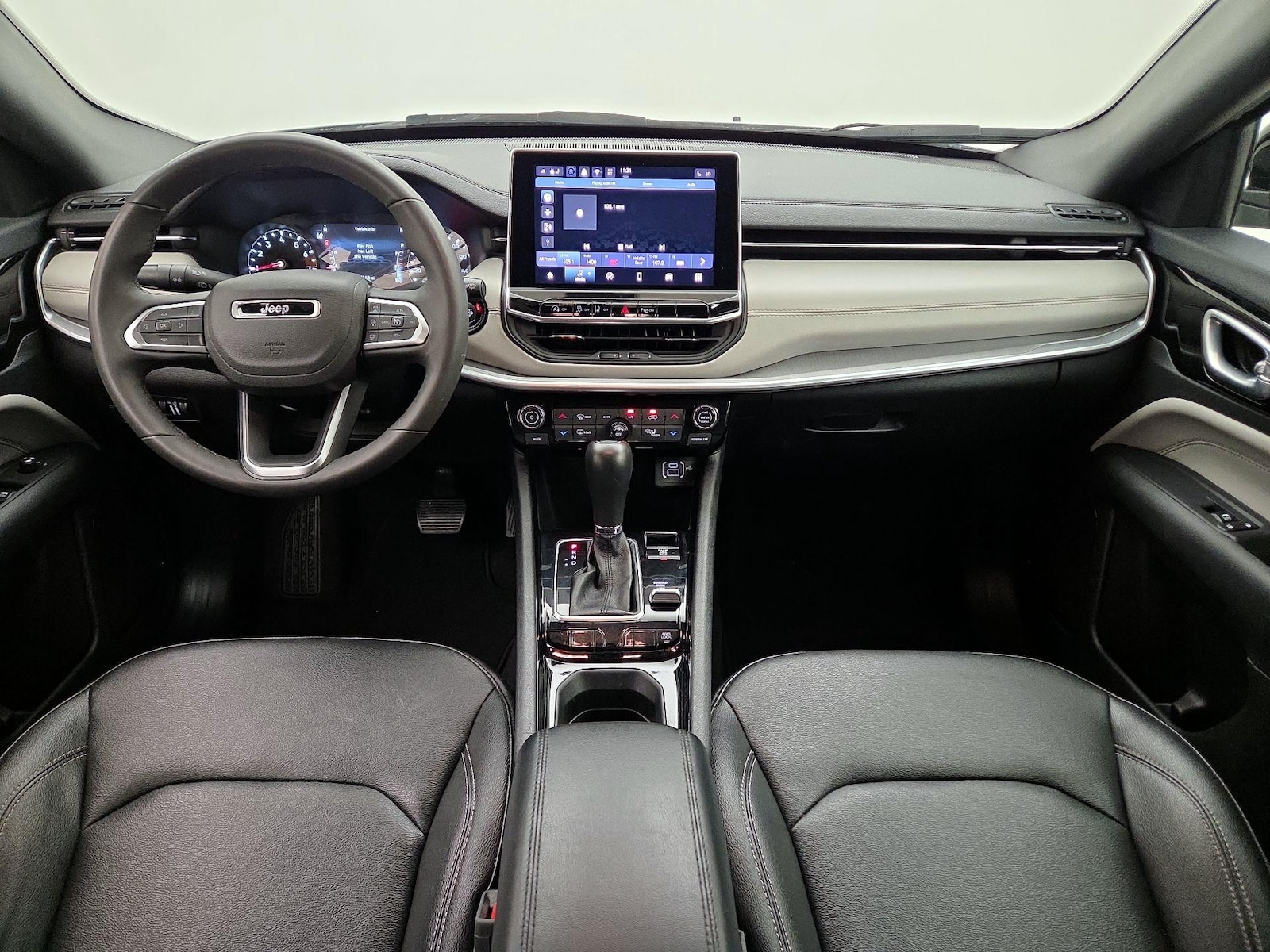 2025 Jeep Compass Limited - Photo 10