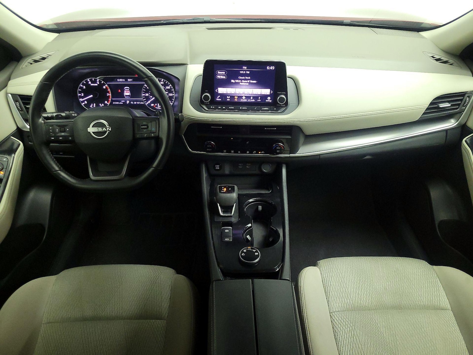 2025 Nissan Rogue SV - Photo 10