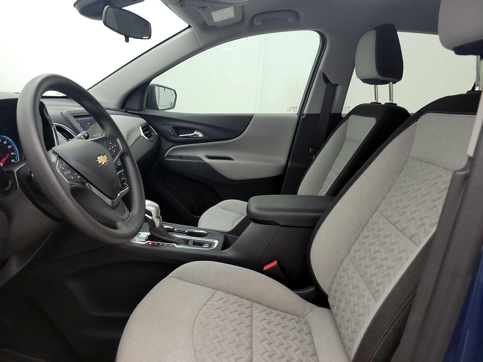 2024 Chevrolet Equinox LS - Photo 12