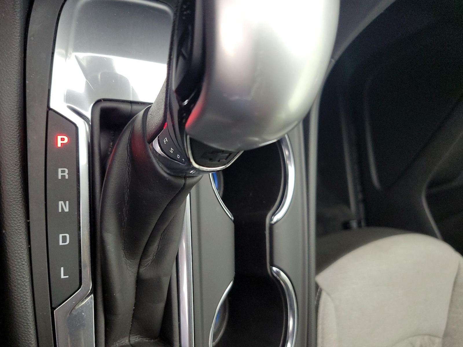 2024 Chevrolet Equinox LS - Photo 18