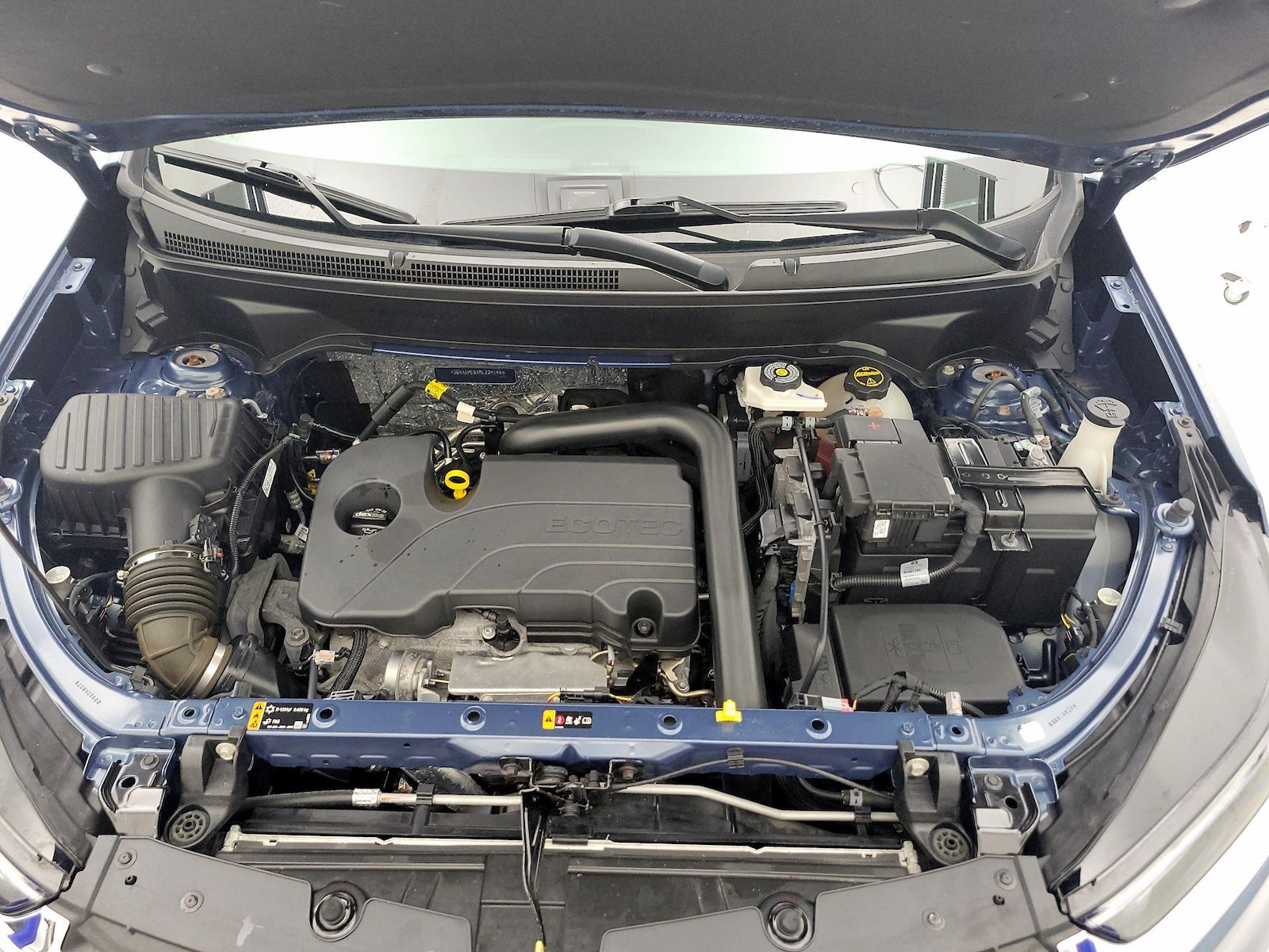 2024 Chevrolet Equinox LS - Photo 22