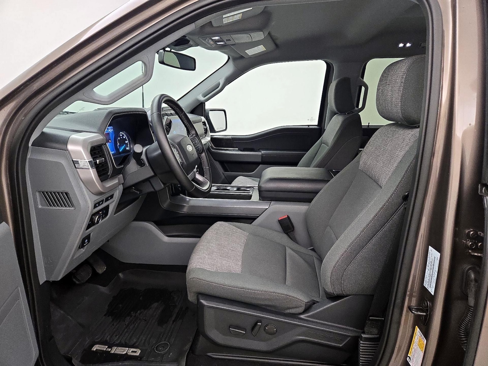 2023 Ford F-150 XLT - Photo 12