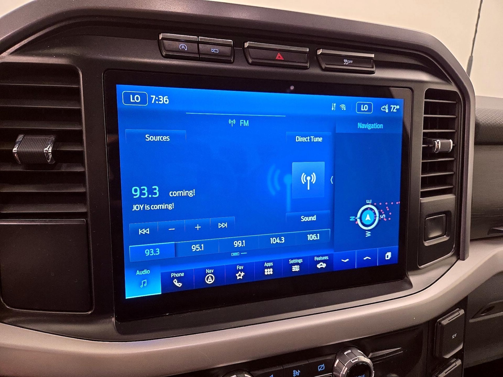 2023 Ford F-150 XLT - Photo 17