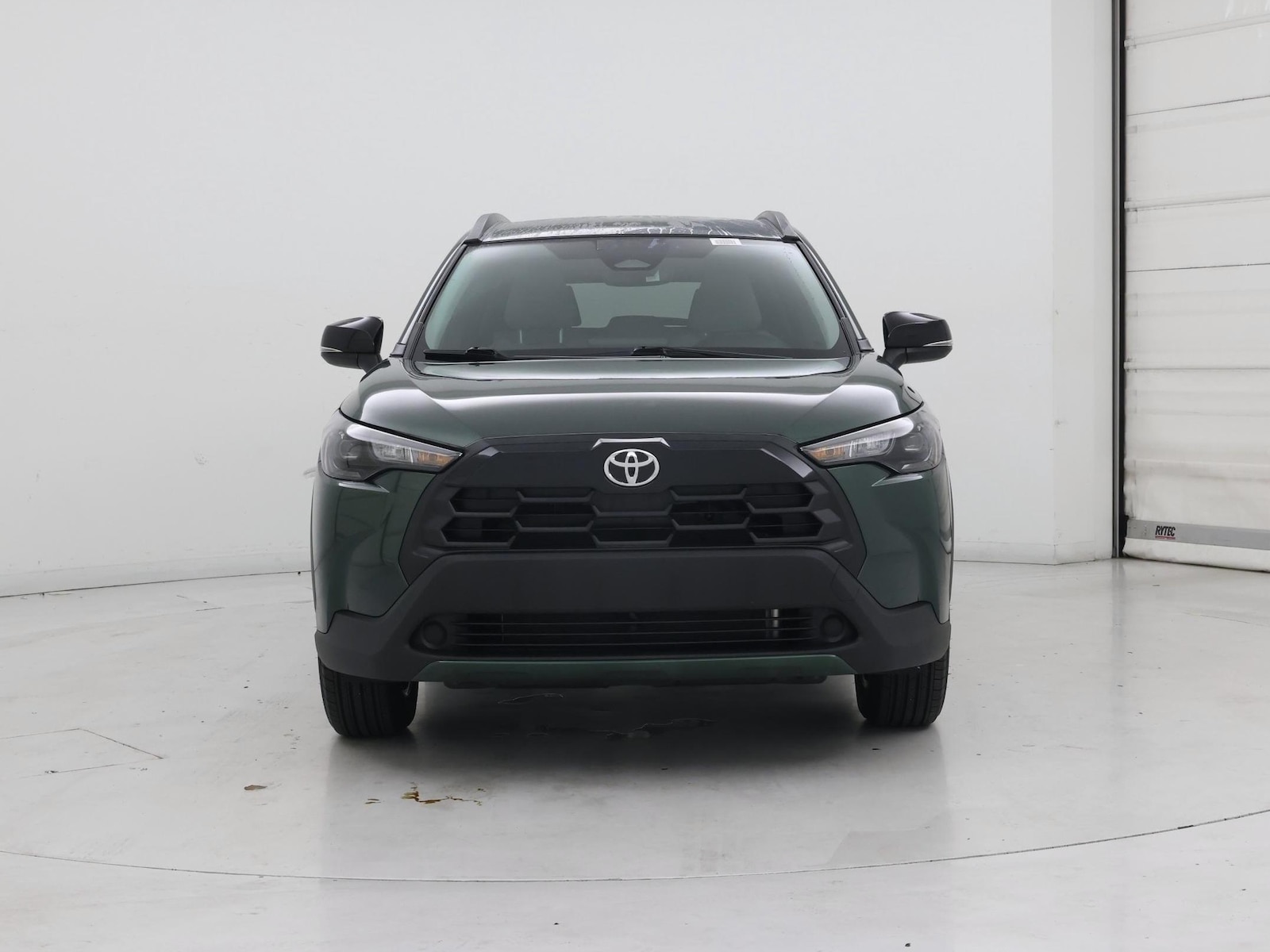 2026 Toyota Corolla Cross LE - Photo 6