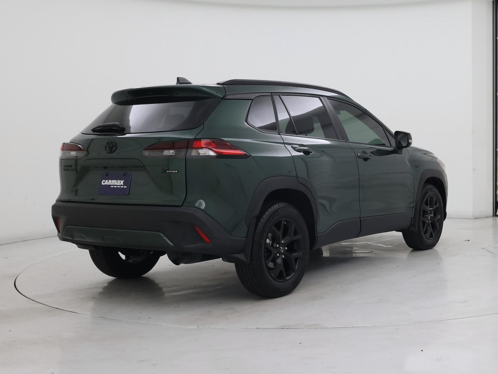 2026 Toyota Corolla Cross LE - Photo 9