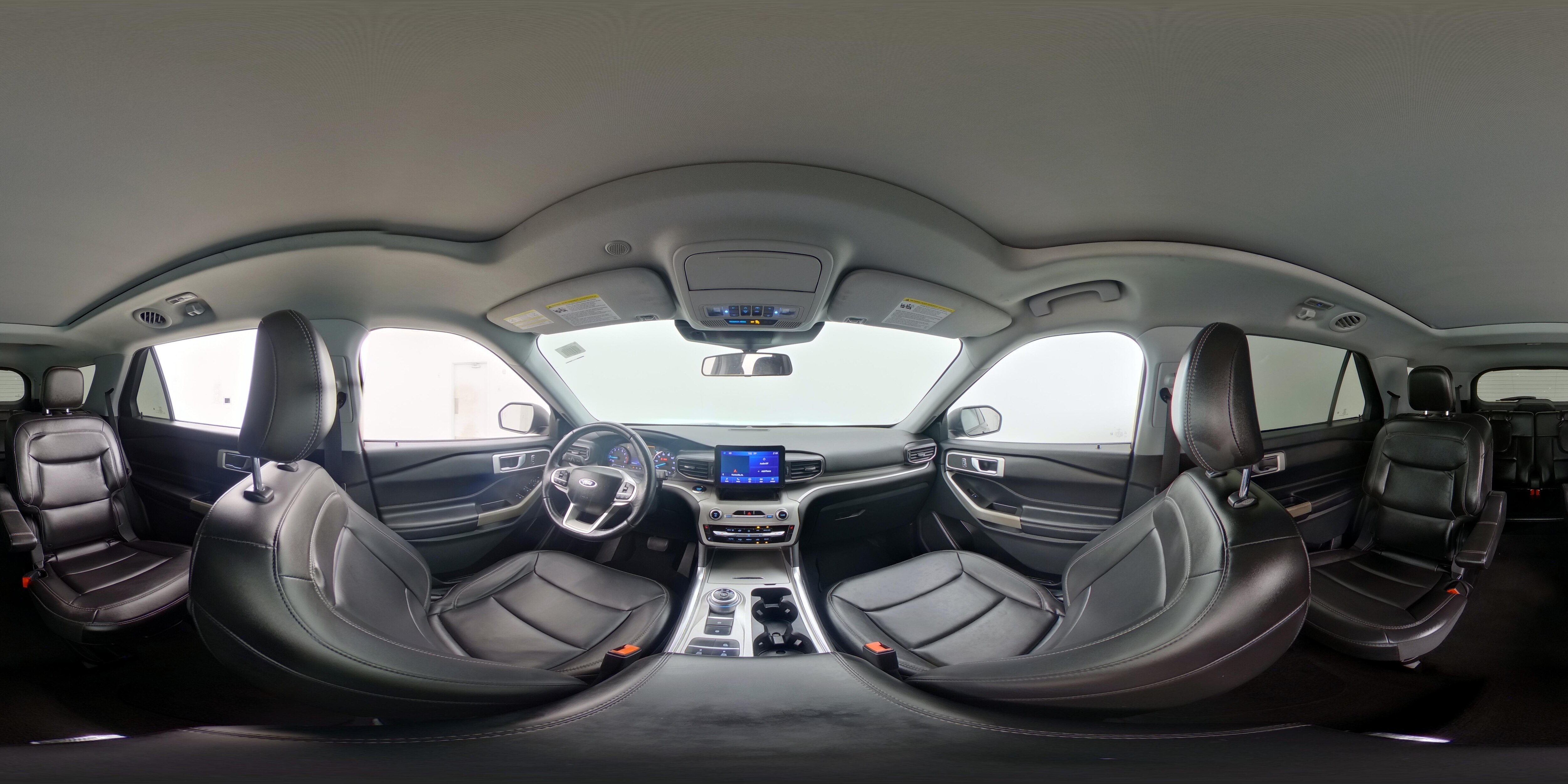 2022 Ford Explorer XLT - Photo 28