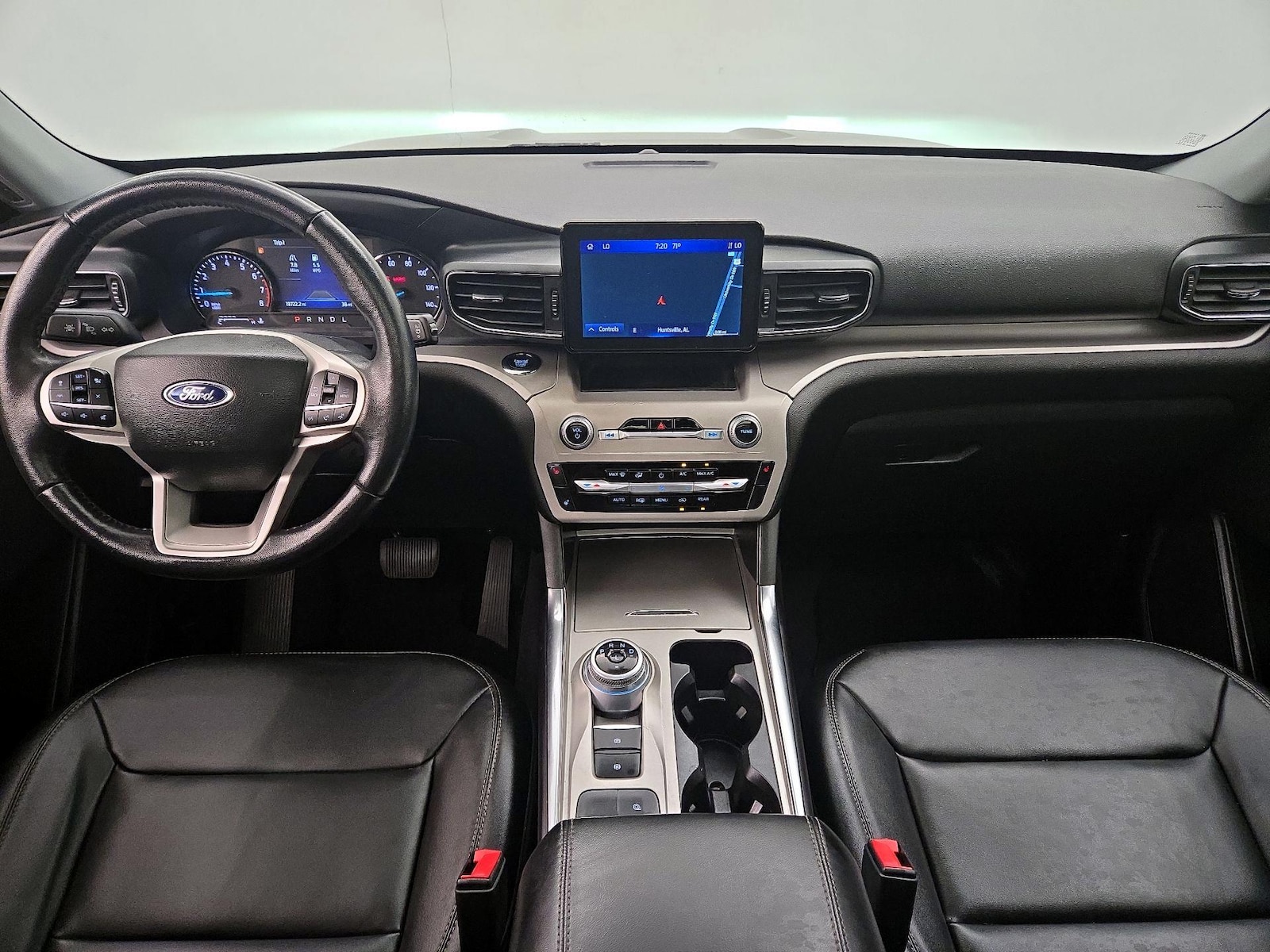 2022 Ford Explorer XLT - Photo 10