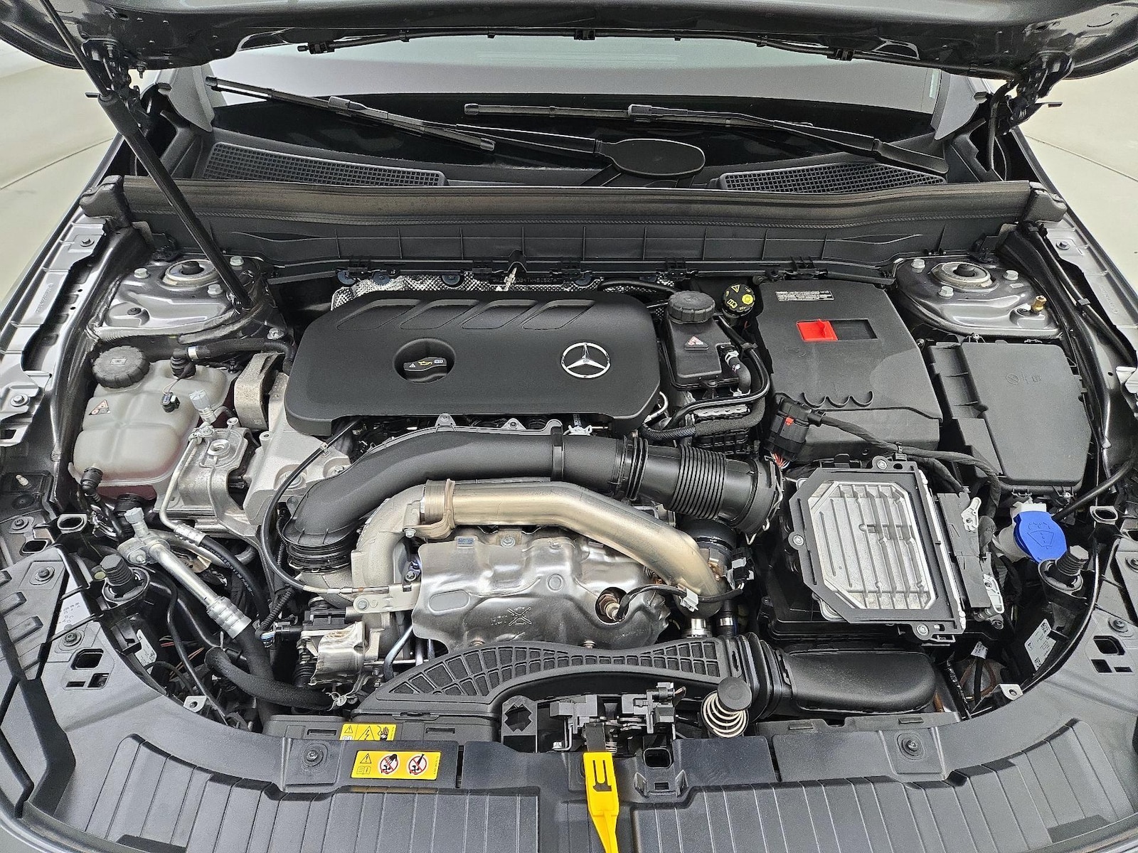 2026 Mercedes-Benz GLB GLB 250 - Photo 23
