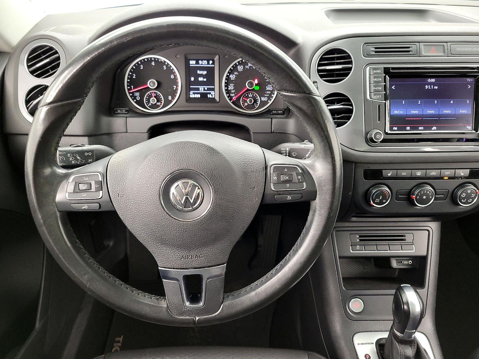 2017 Volkswagen Tiguan Wolfsburg Edition - Photo 11